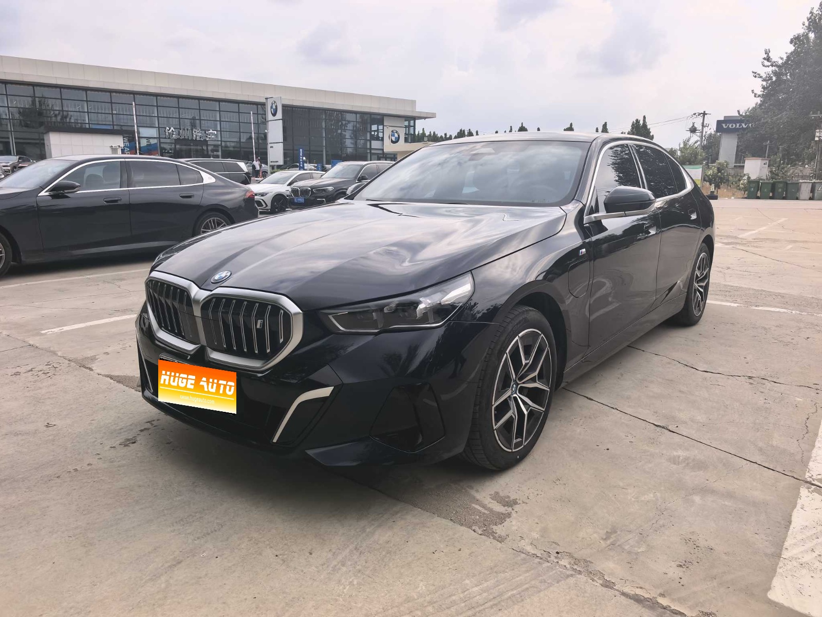 MY2024 BMW i5 eDrive 35L M Sport kit