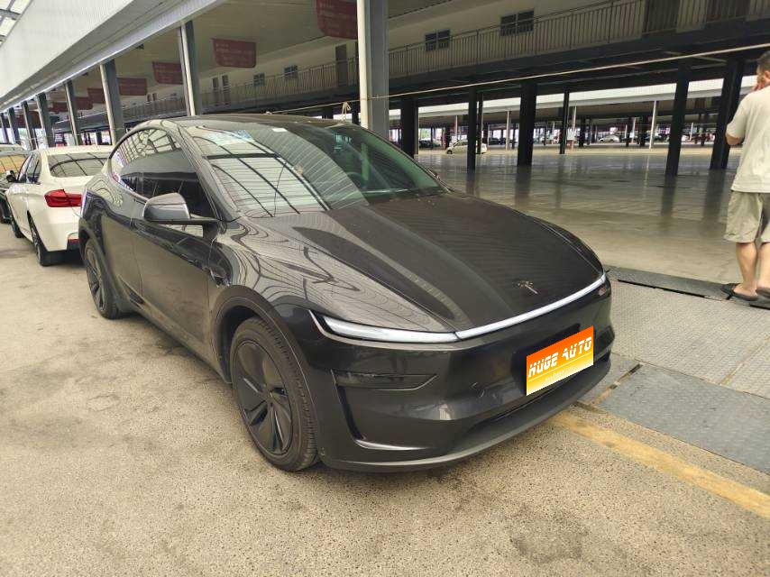 2025款 Model Y 后轮驱动 首发版