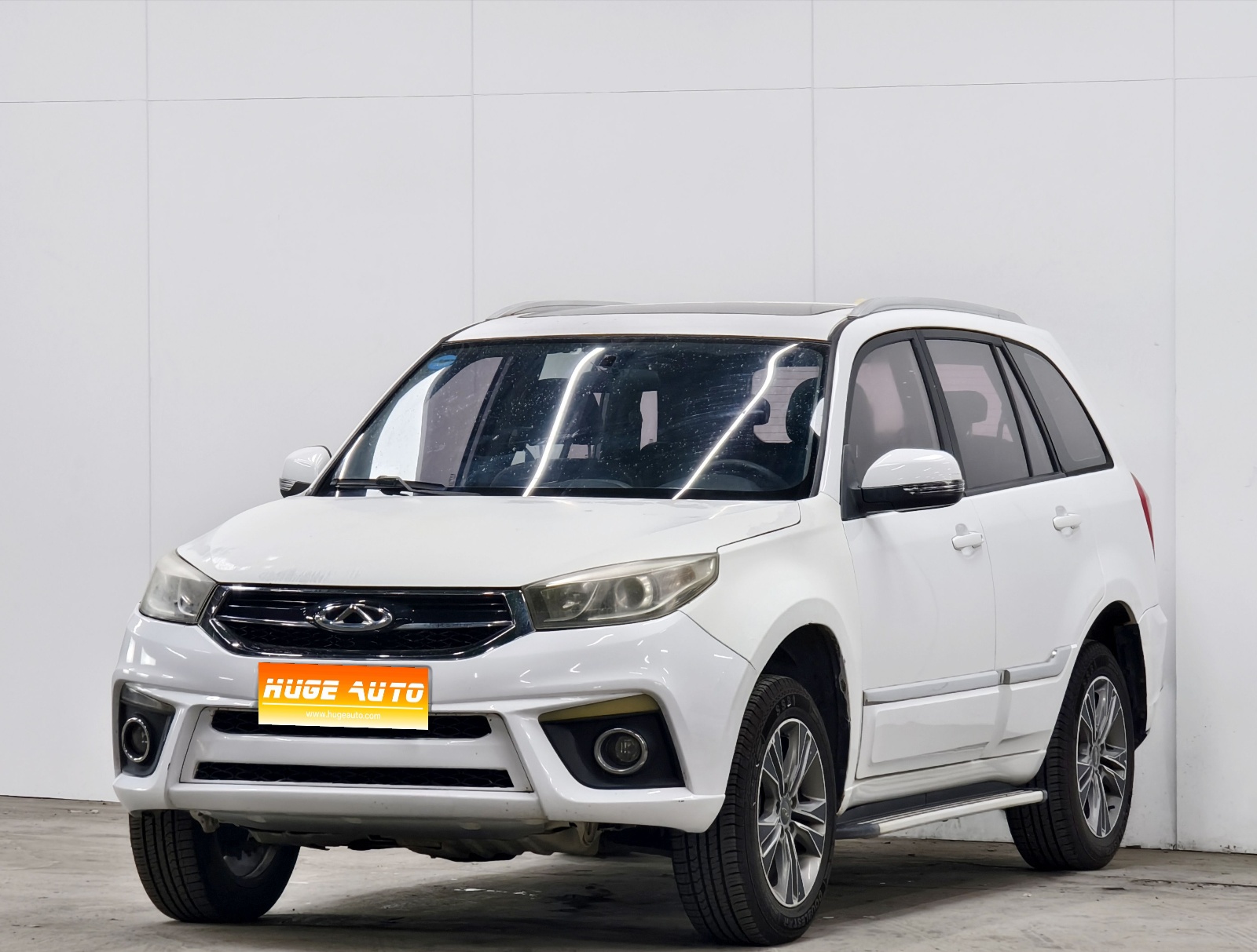 MY2015 Tiggo 3 1.6L MT Intelligent Sport Version 