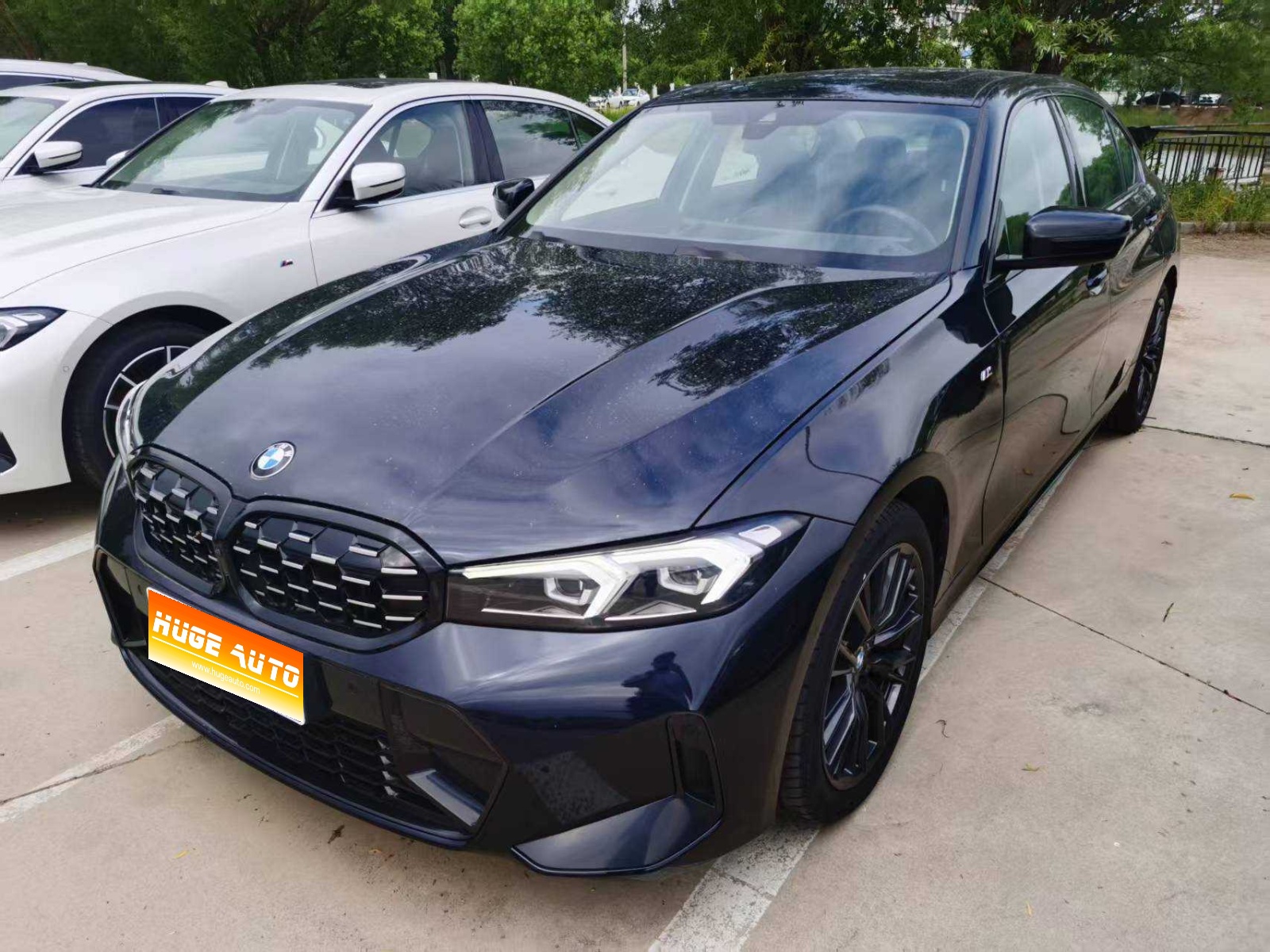 MY2024 BMW 3 Series 325Li M Sport Night Kit