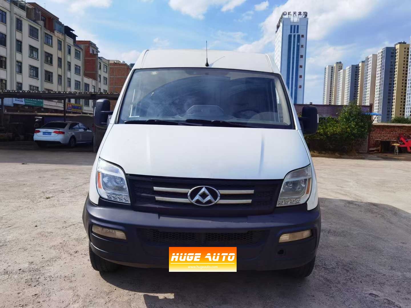 MY2017 V80 2.5T 5-Speed MT Aoyuntong National V Short Wheel Base Middle Roof 5/6/ 10-Seat 