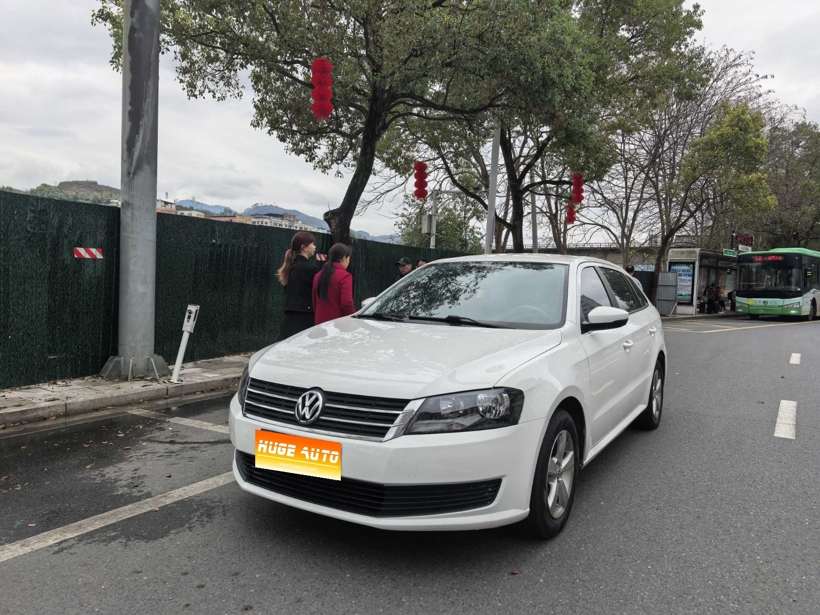 MY2013 Gran Lavida 1.6L AT Vogue 