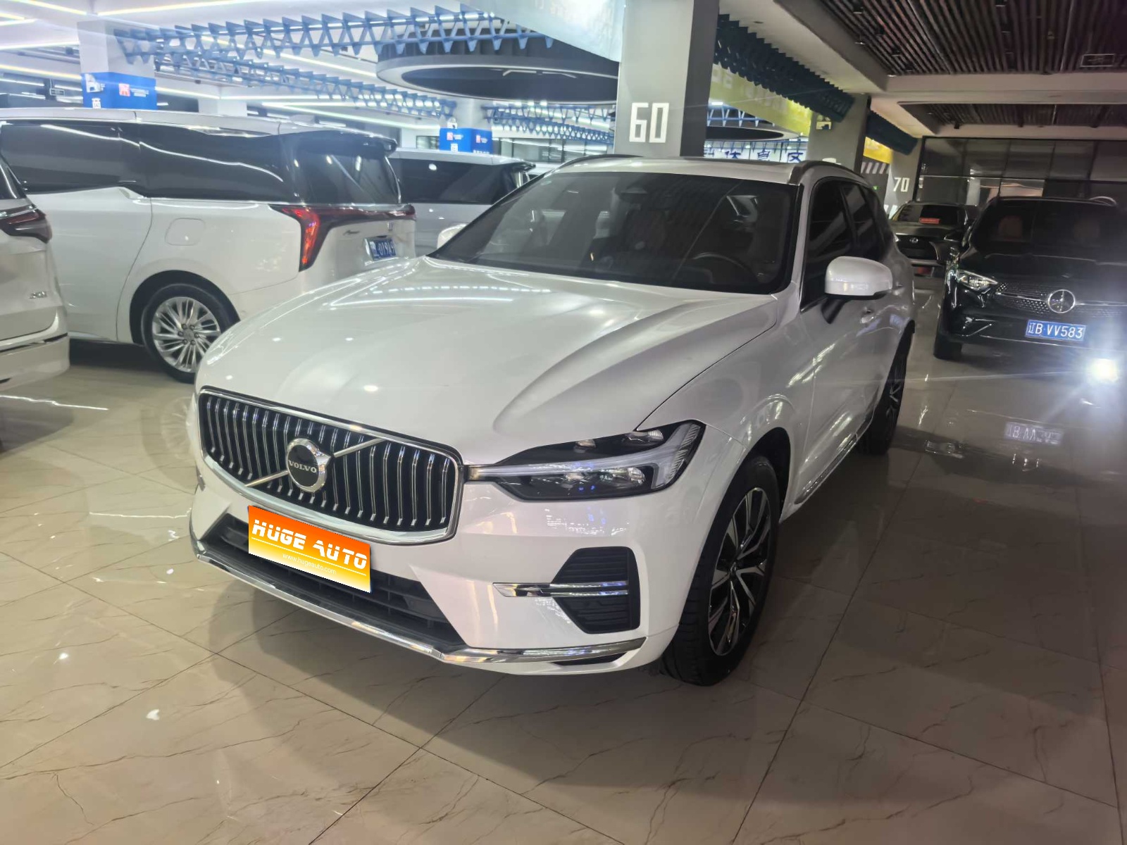 2024款 沃尔沃XC60 B5 四驱智远豪华版