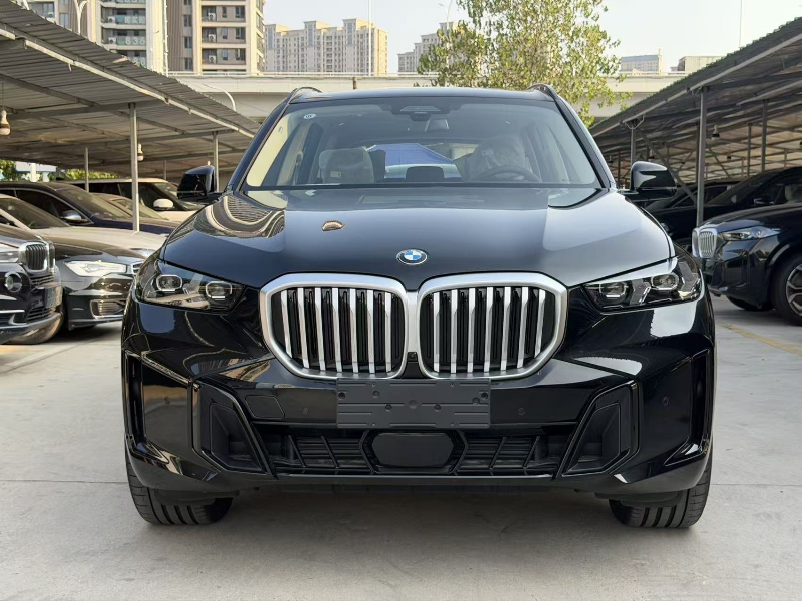 MY2026 BMW X5 Facelift xDrive 30Li Exclusive Version M Sport Night Kit