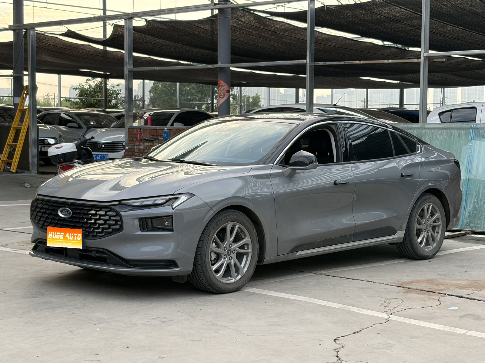 2025款 蒙迪欧 2.0T EcoBoost 豪华型