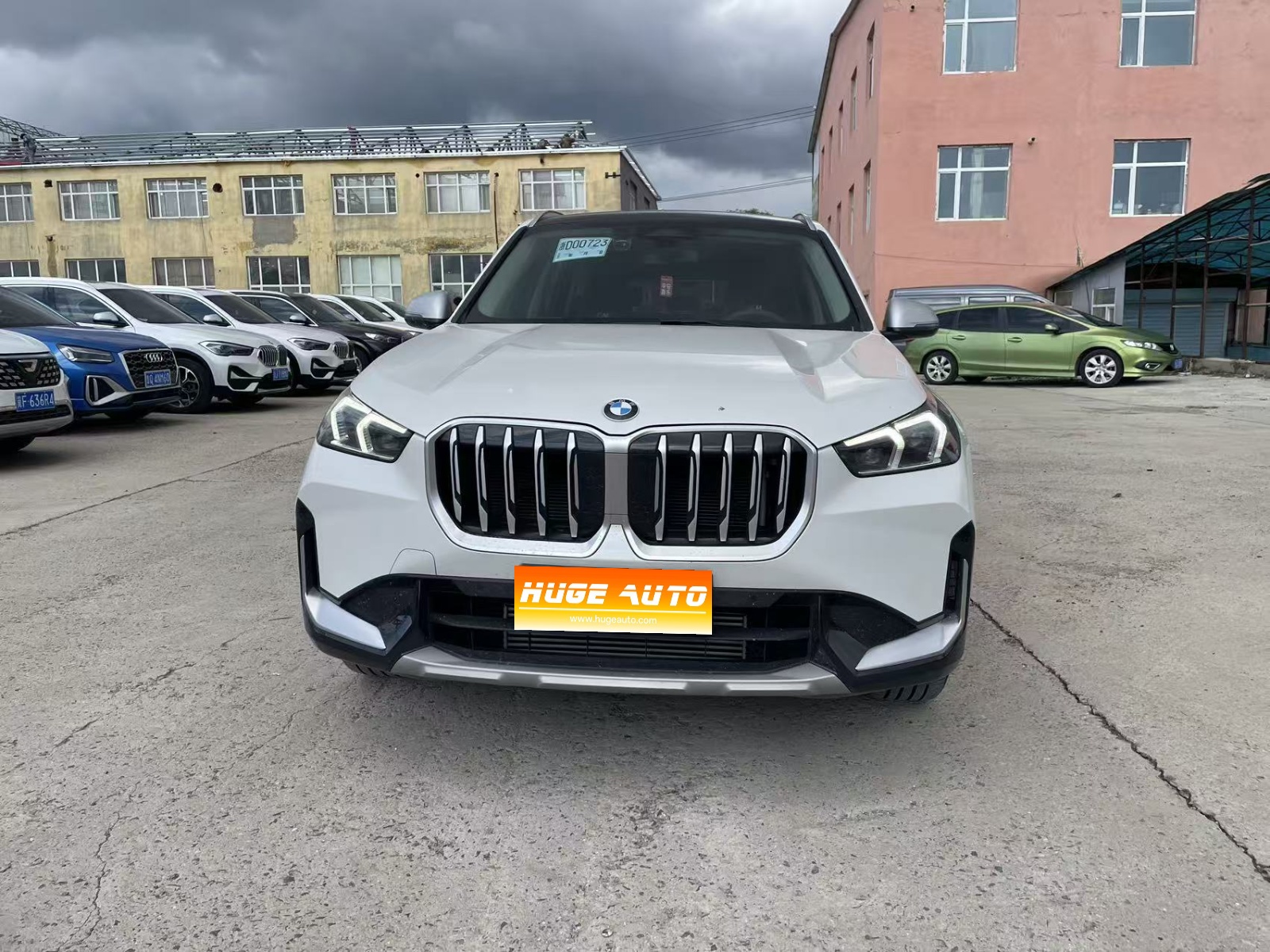 MY2023 BMW X1 sDrive20Li X Design Package
