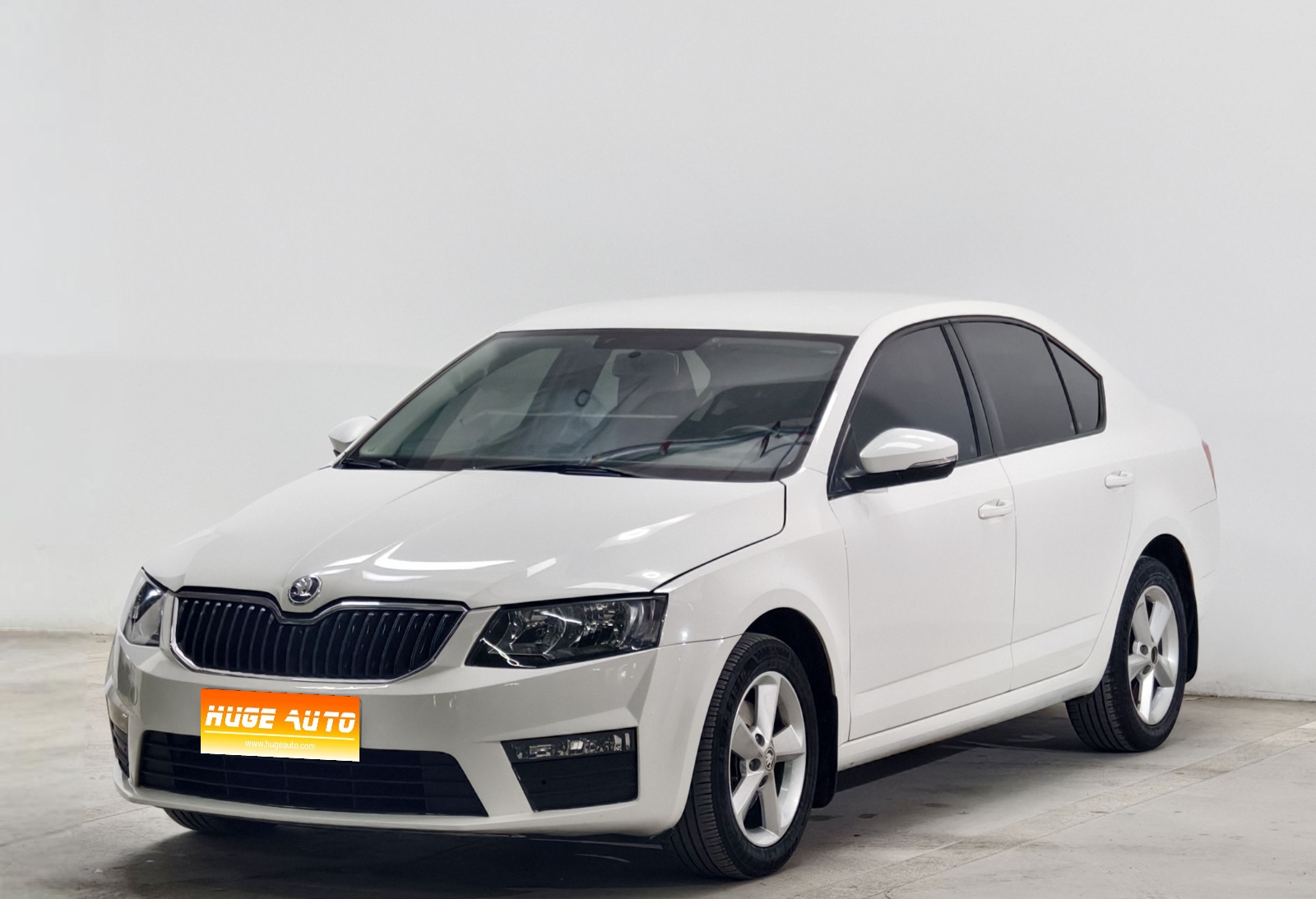 MY2017 Octavia 1.6L AT Forward Version