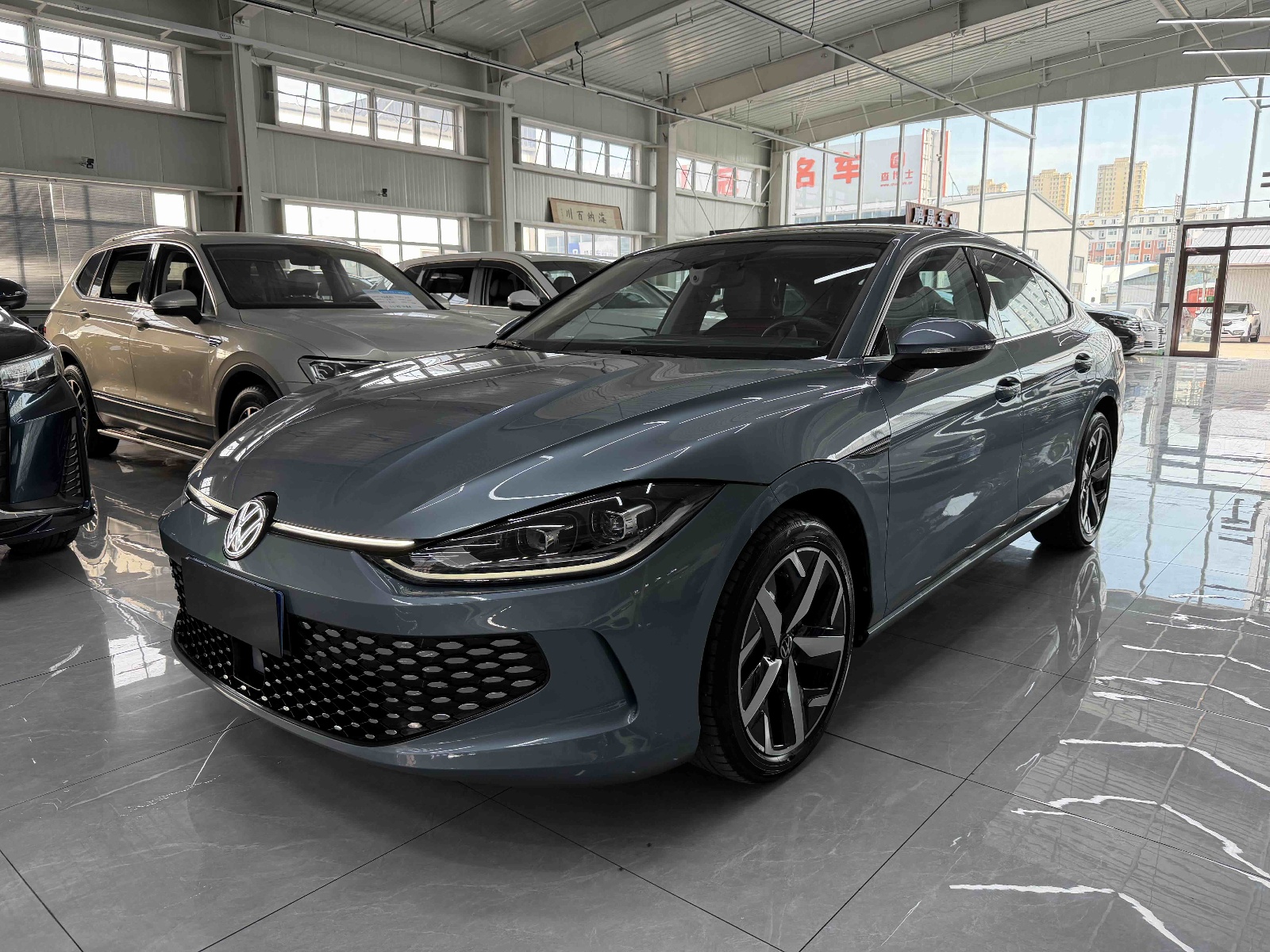 MY2023 Lamando L 280TSI DSG Cool