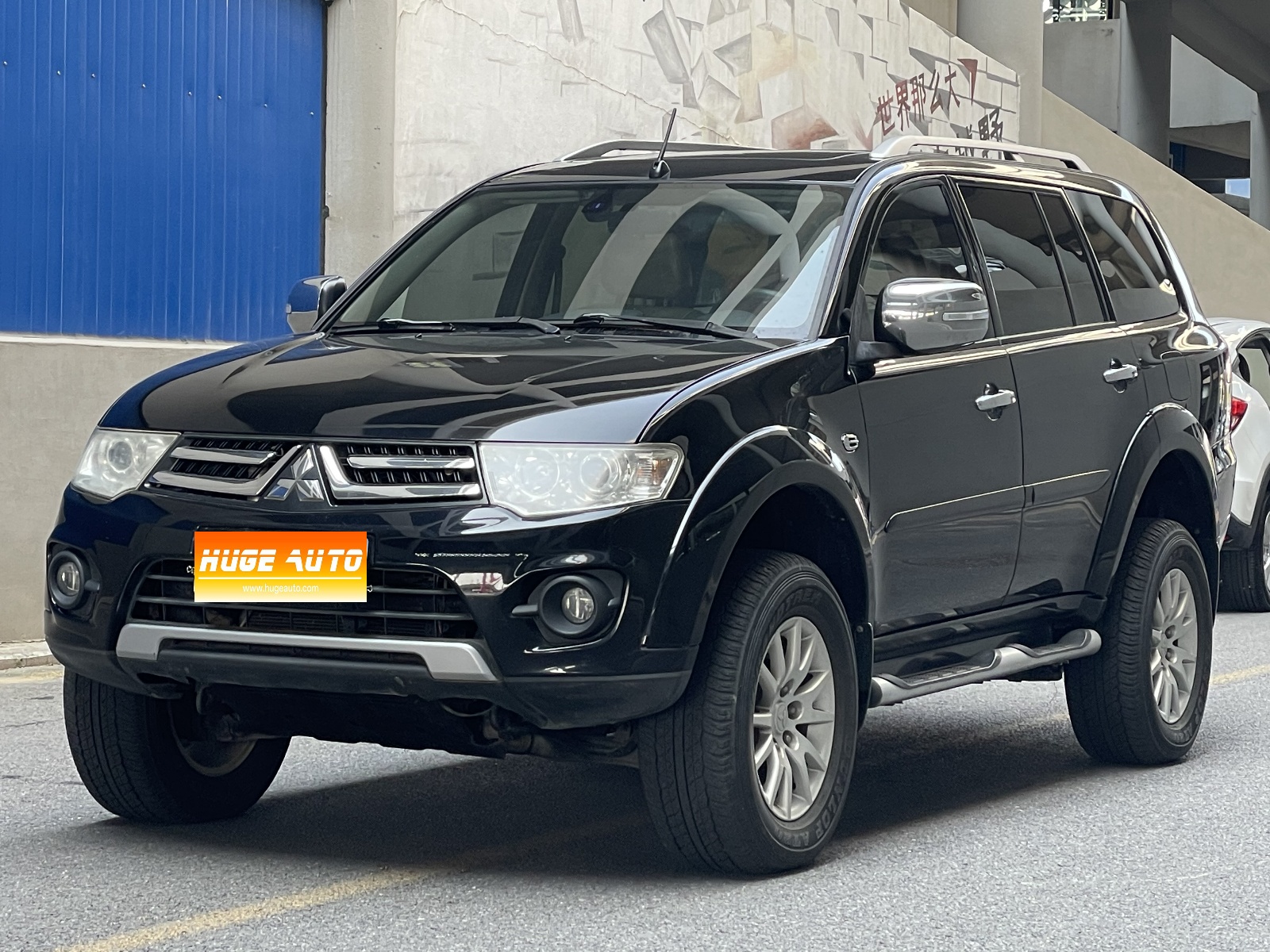MY2013 Pajero Sport 3.0L AT 4WD Flagship 