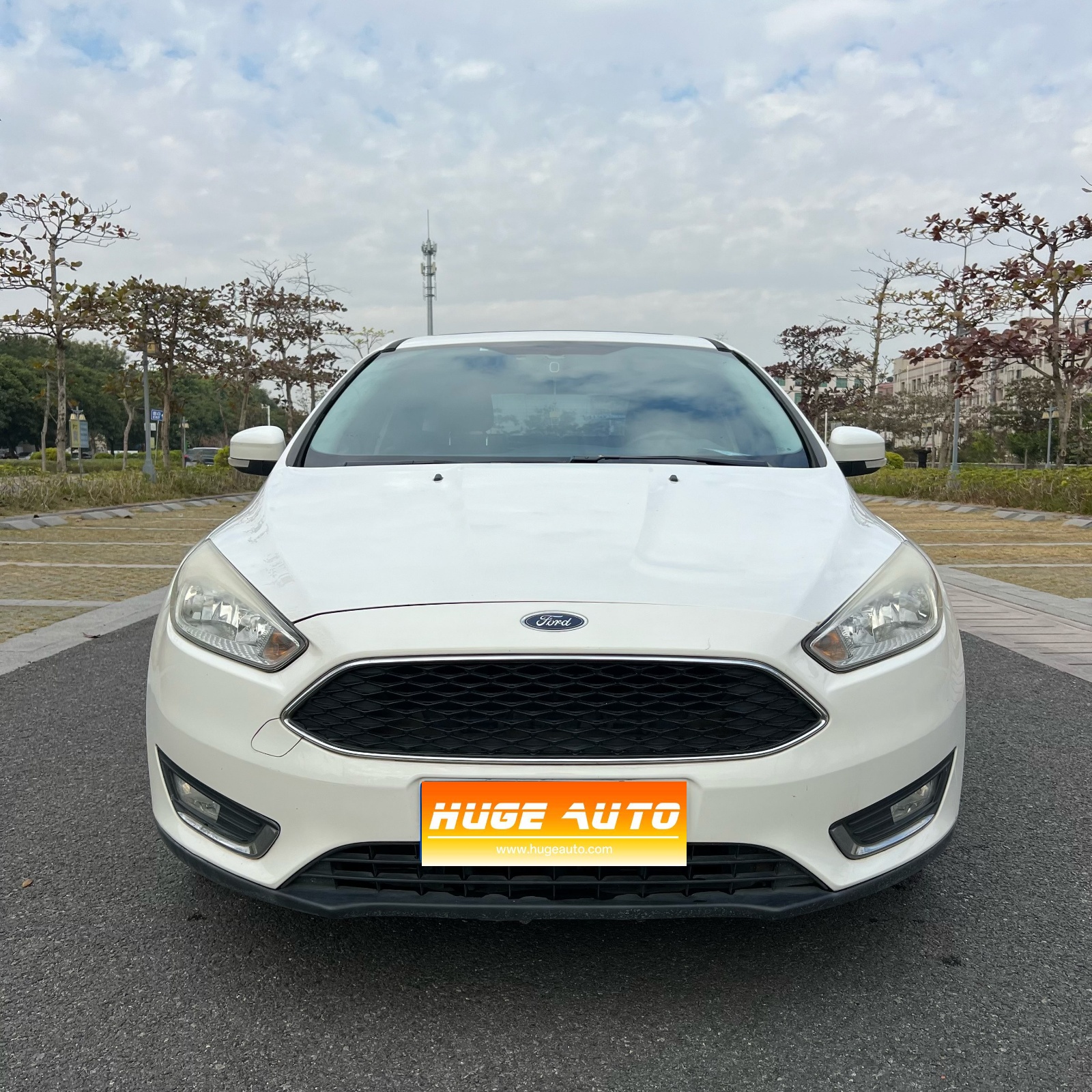 MY2017 Focus Hatchback EcoBoost 125 AT Super Power Fashion Zhixing Version