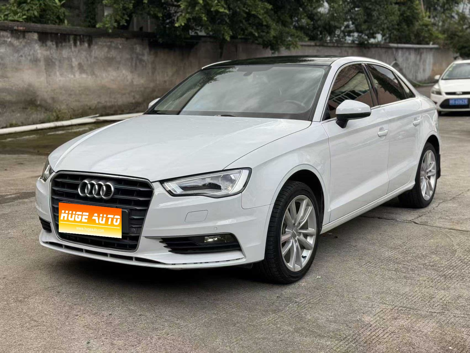 2016款 奥迪A3 Limousine 35 TFSI 风尚型
