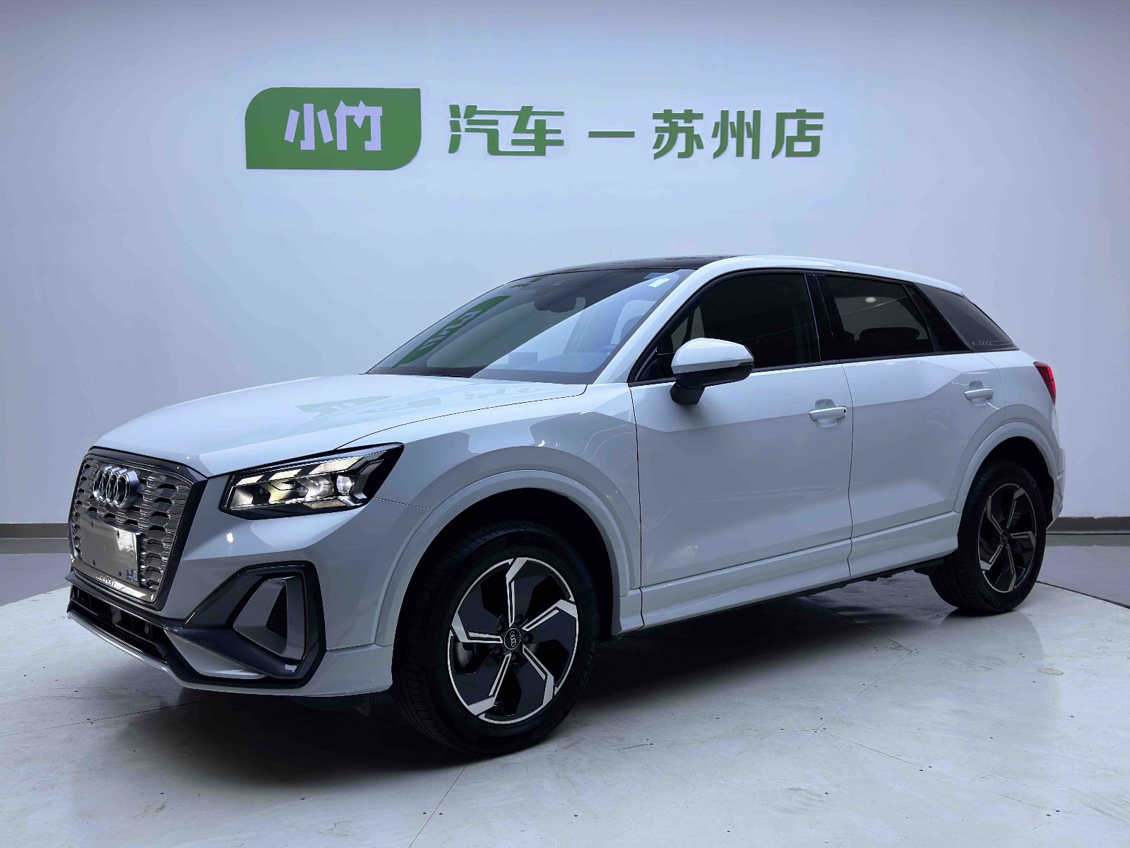 MY2022 AUDI Q2L e-tron Q2L e-tron BEV Enjoy