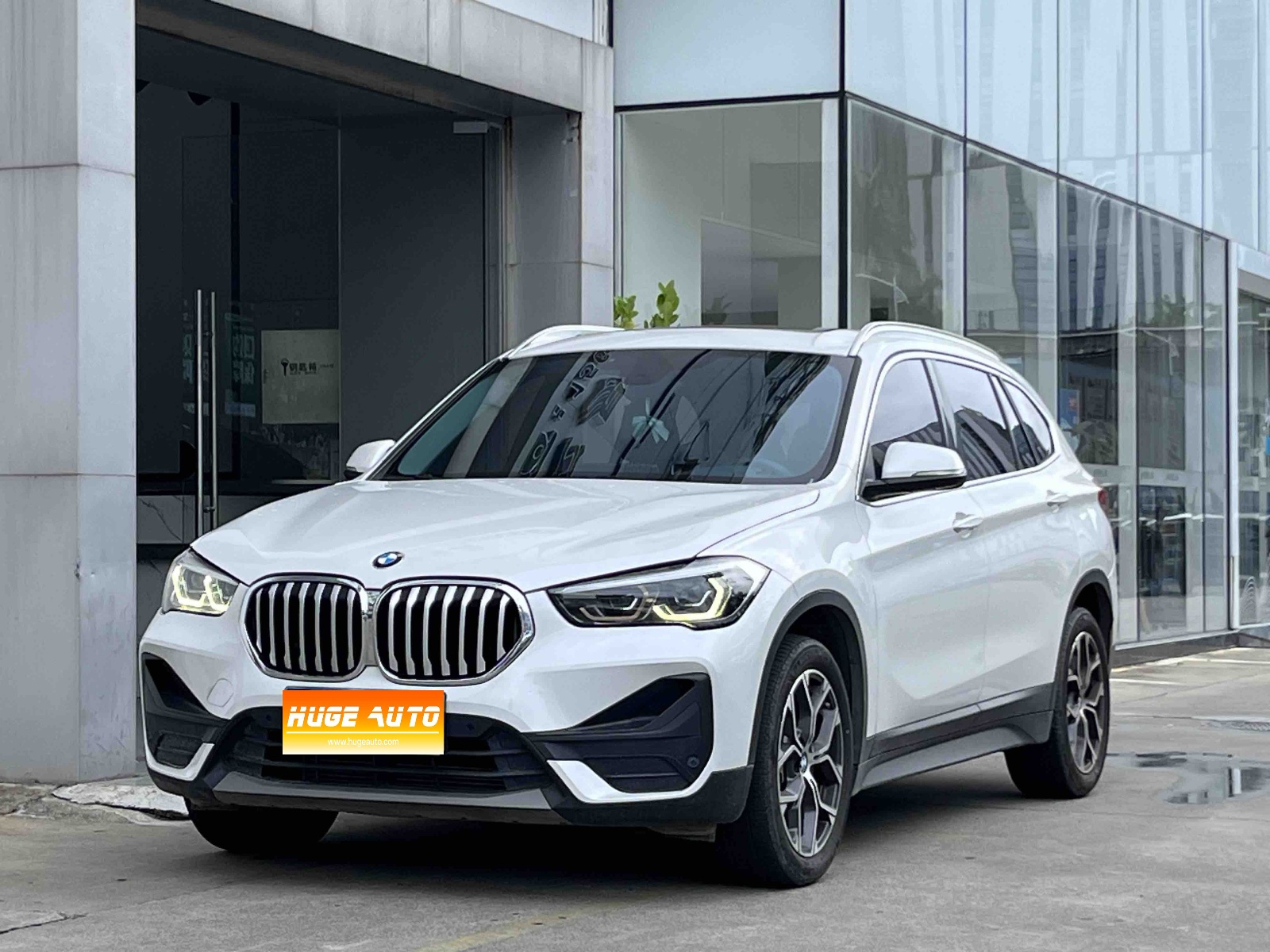 2022款 宝马X1 sDrive25Li 领先型