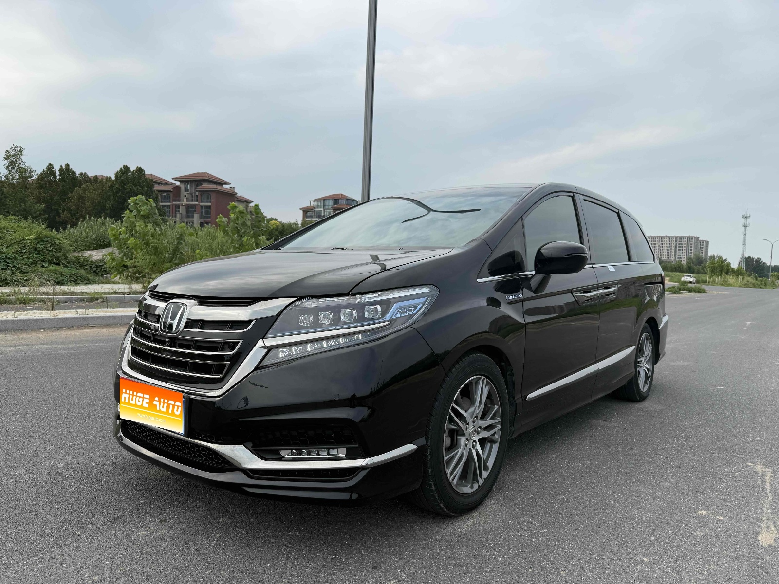 MY2019 Elysion 2.0L Hybrid Supreme Version 