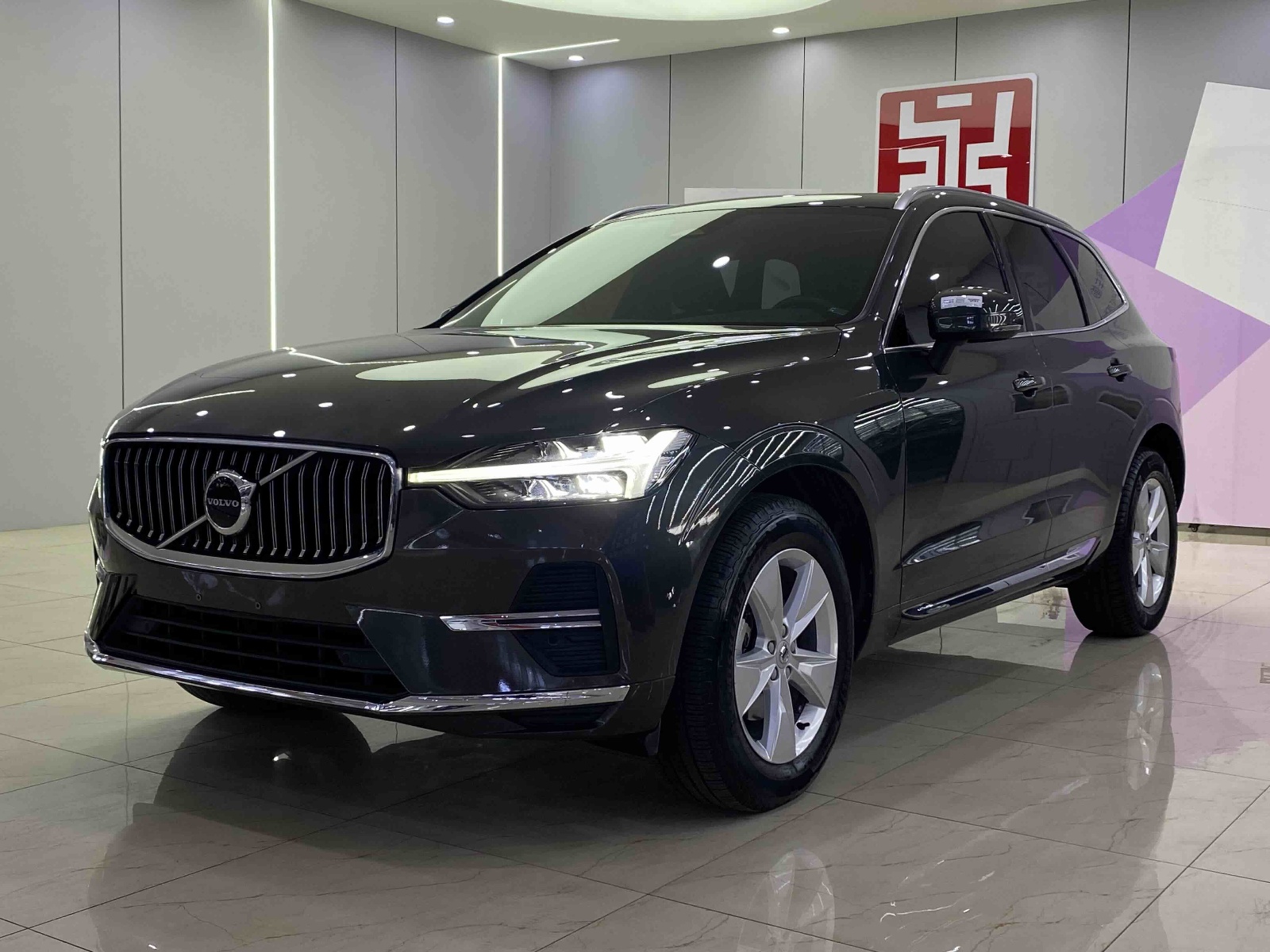 MY2022 Volvo XC60 B5 4WD Zhiyi Luxury Version 