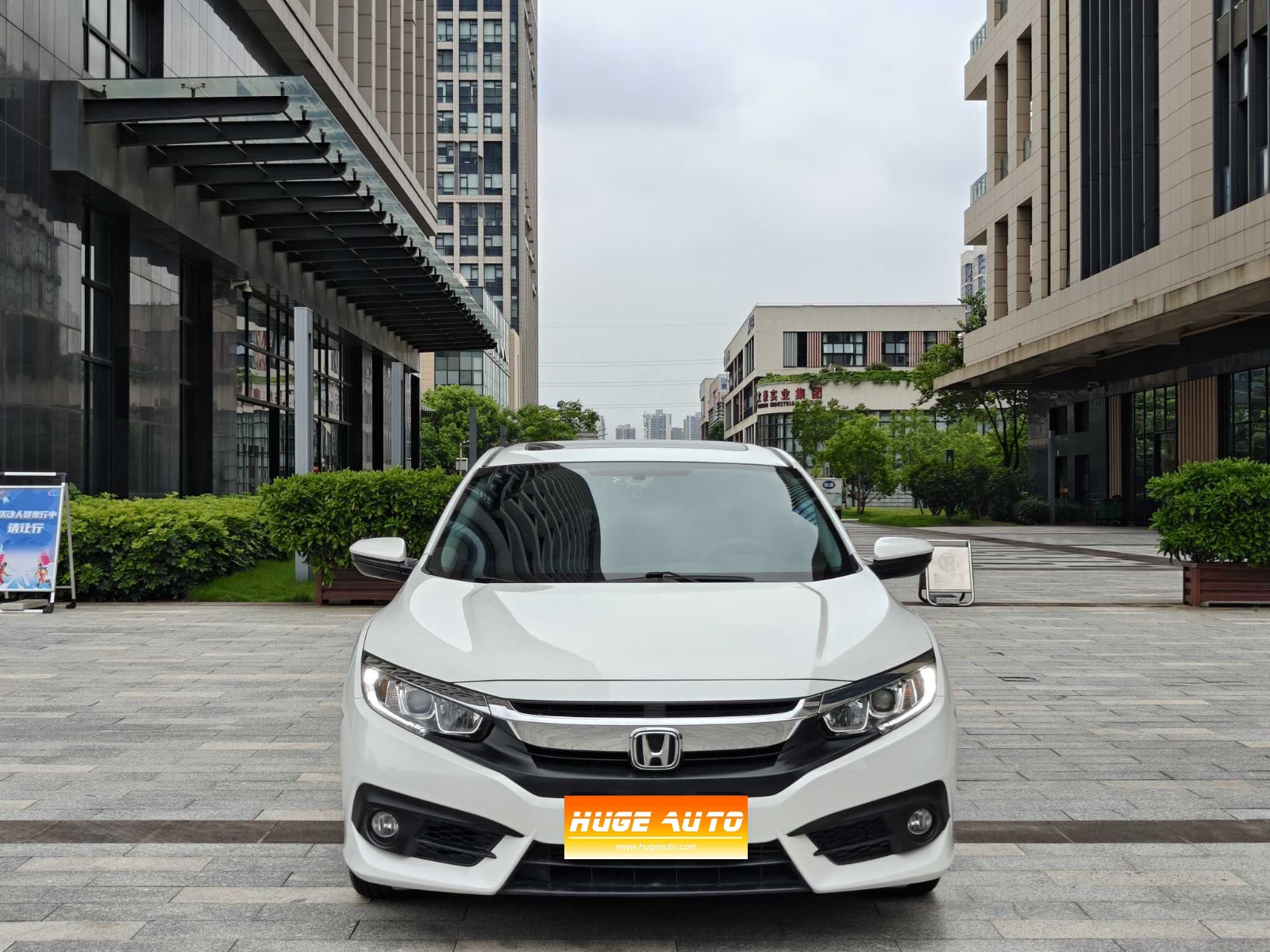 MY2016 CIVIC 220TURBO AT Luxury Version 