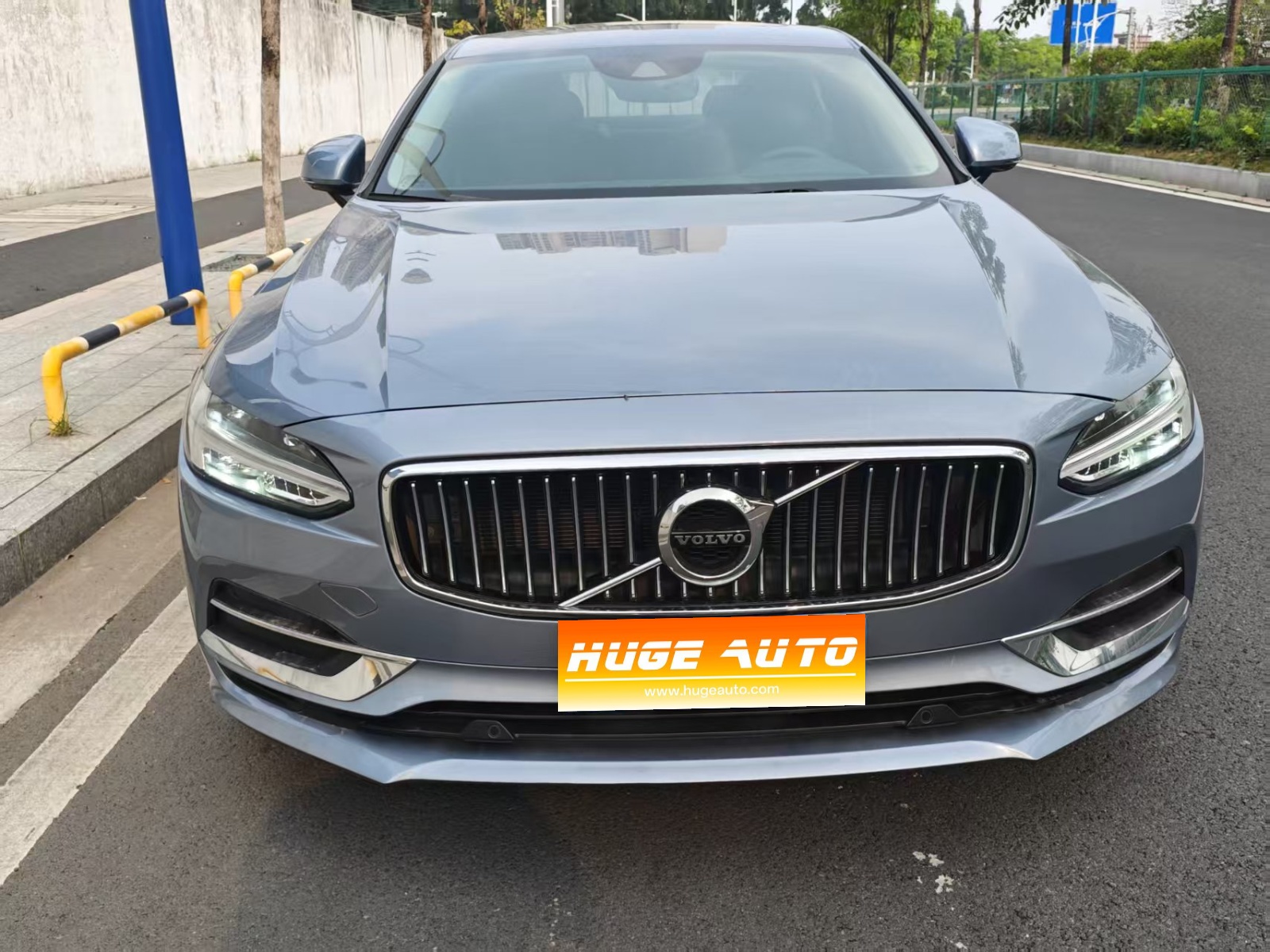 MY2020 Volvo S90 T4 Zhixing Luxury Version 