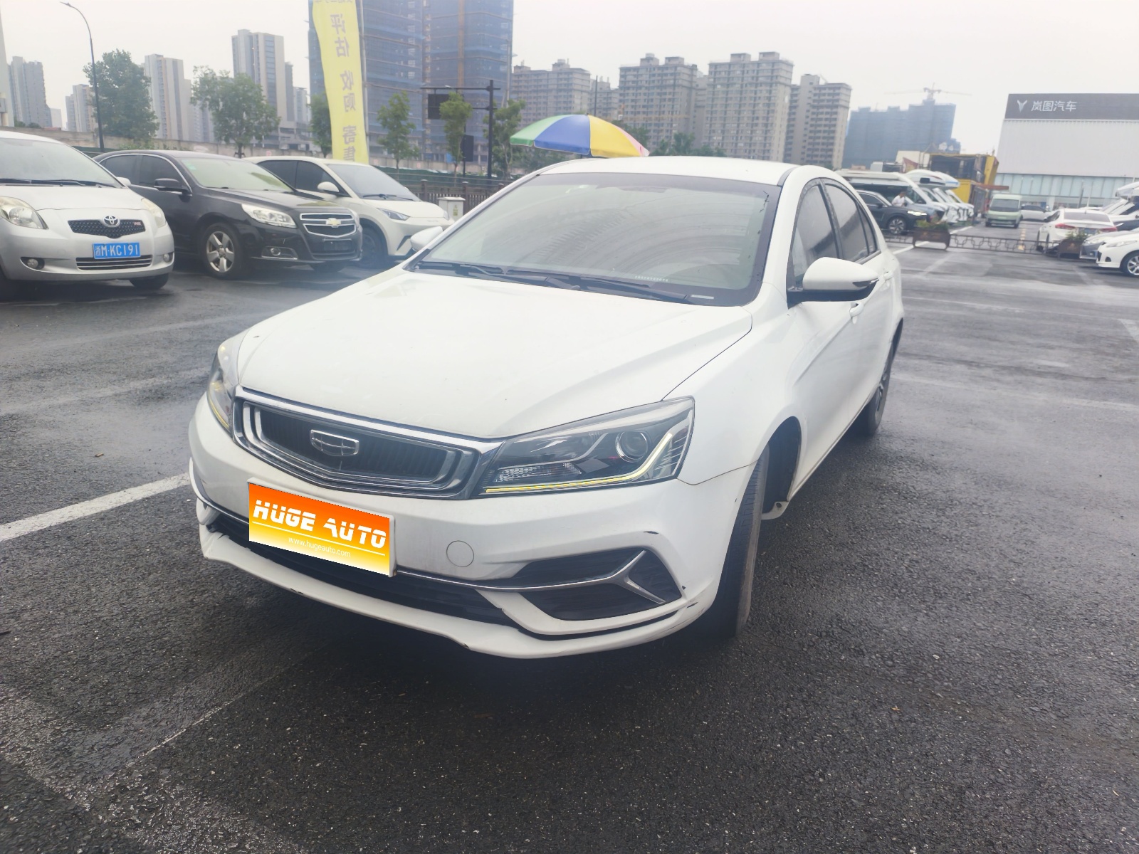 MY2019 EMGRAND Leader 1.5L CVT Luxury National VI