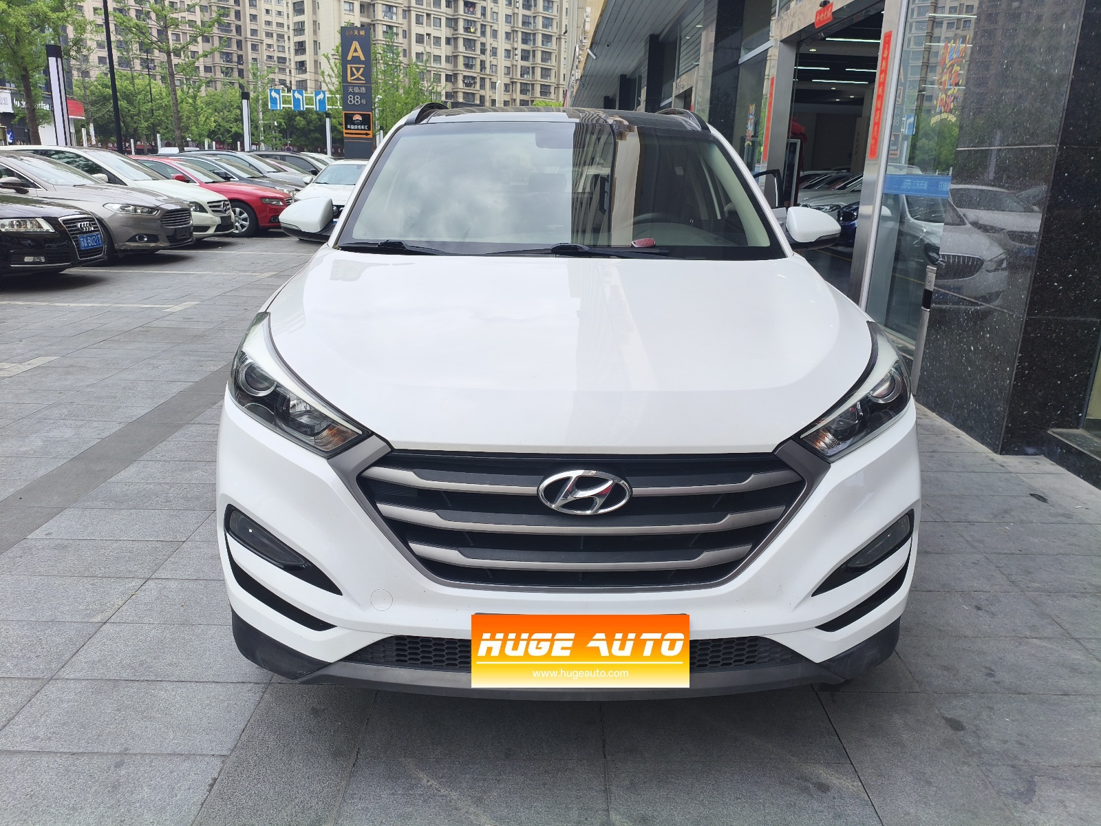 MY2015 TUCSON 1.6T DCT 2WD Intelligent Version 