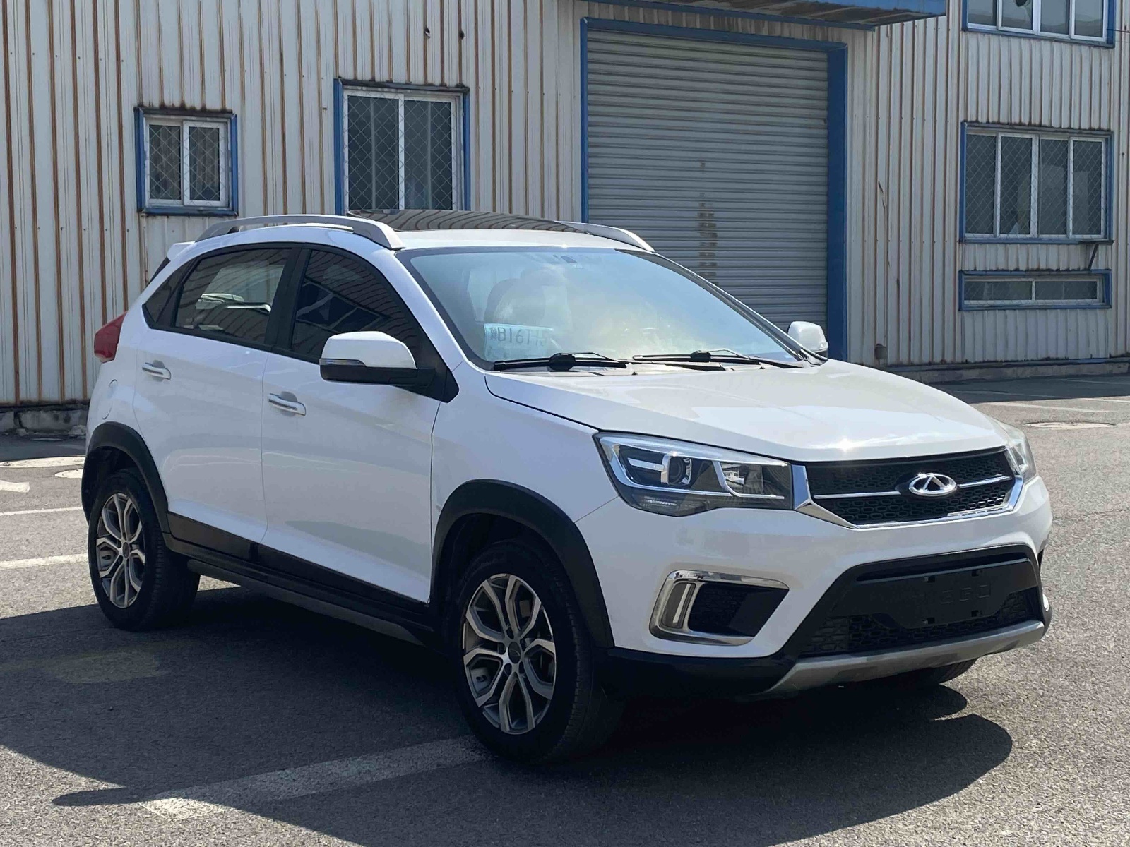 MY2015 Tiggo 3 1.6L CVT Intelligent Sport Version 