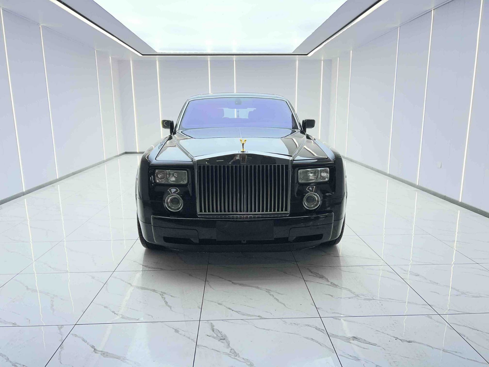 MY2006 Phantom 6.7L Extended EWB