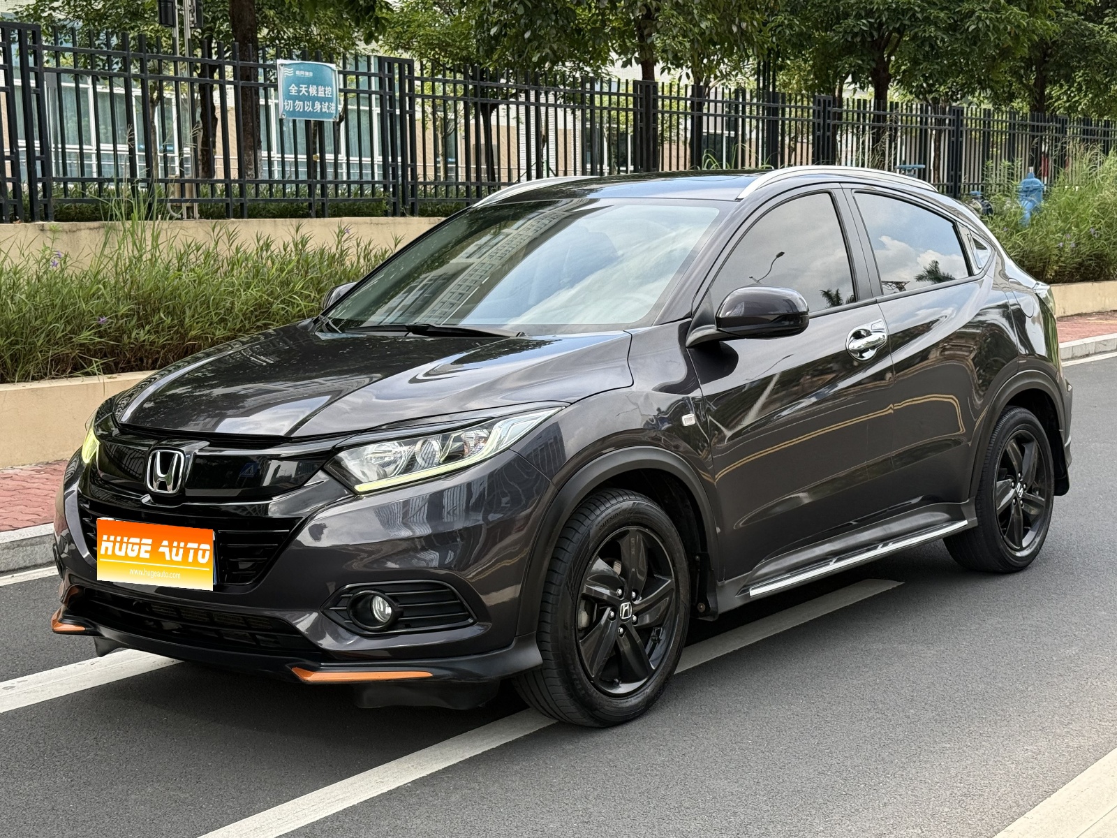 2022款 缤智 1.5L CVT幻夜 先锋版