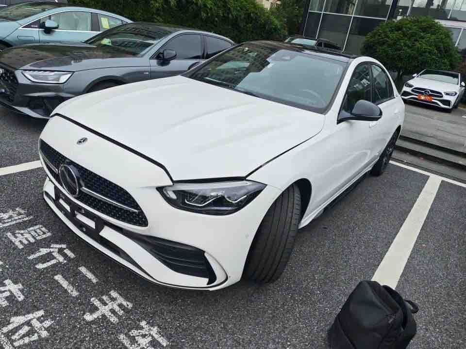 MY2024 Mercedes Benz C Class Facelift II C 260 L Dark night Sport