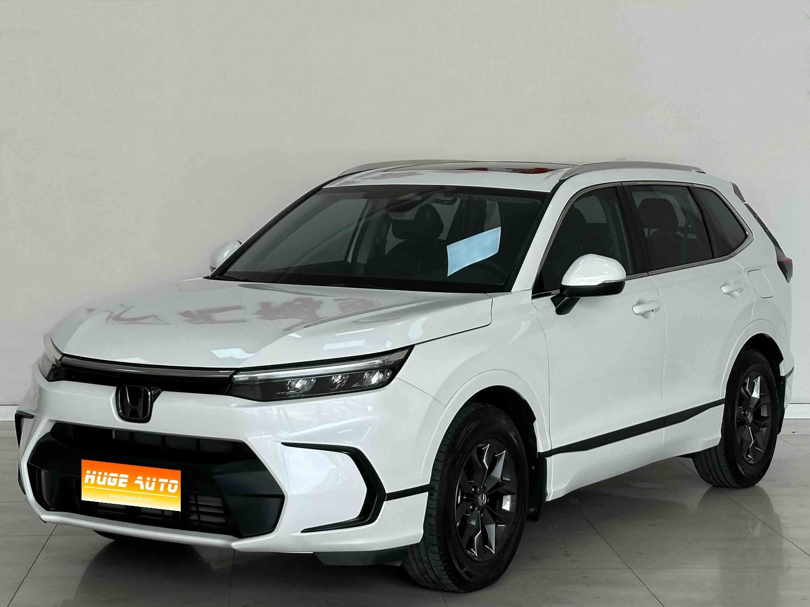 MY2023 BREEZE 240TURBO 2WD Luxury Version 5 seats