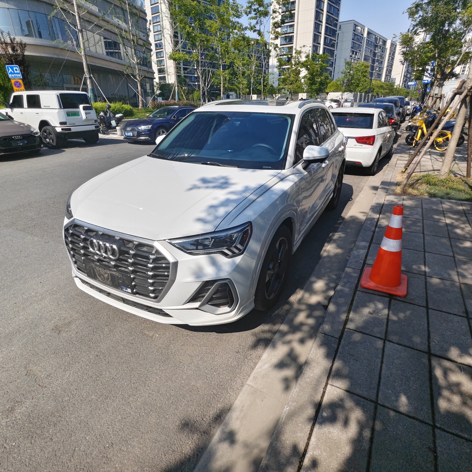 MY2022 Audi Q3 35 TFSI Fashion Dynamic Version