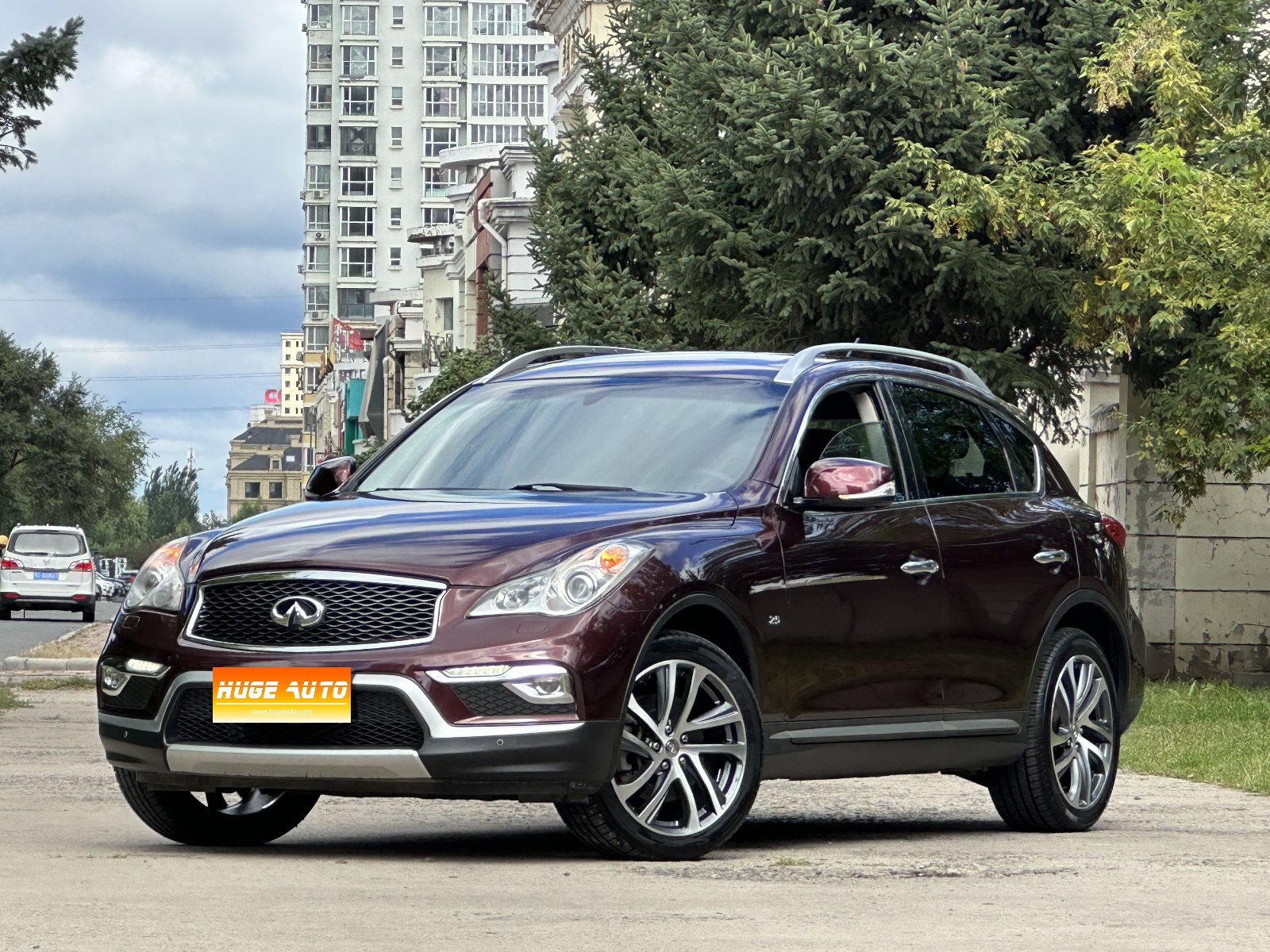 MY2015 Infiniti QX50 2.5L Luxury Version 