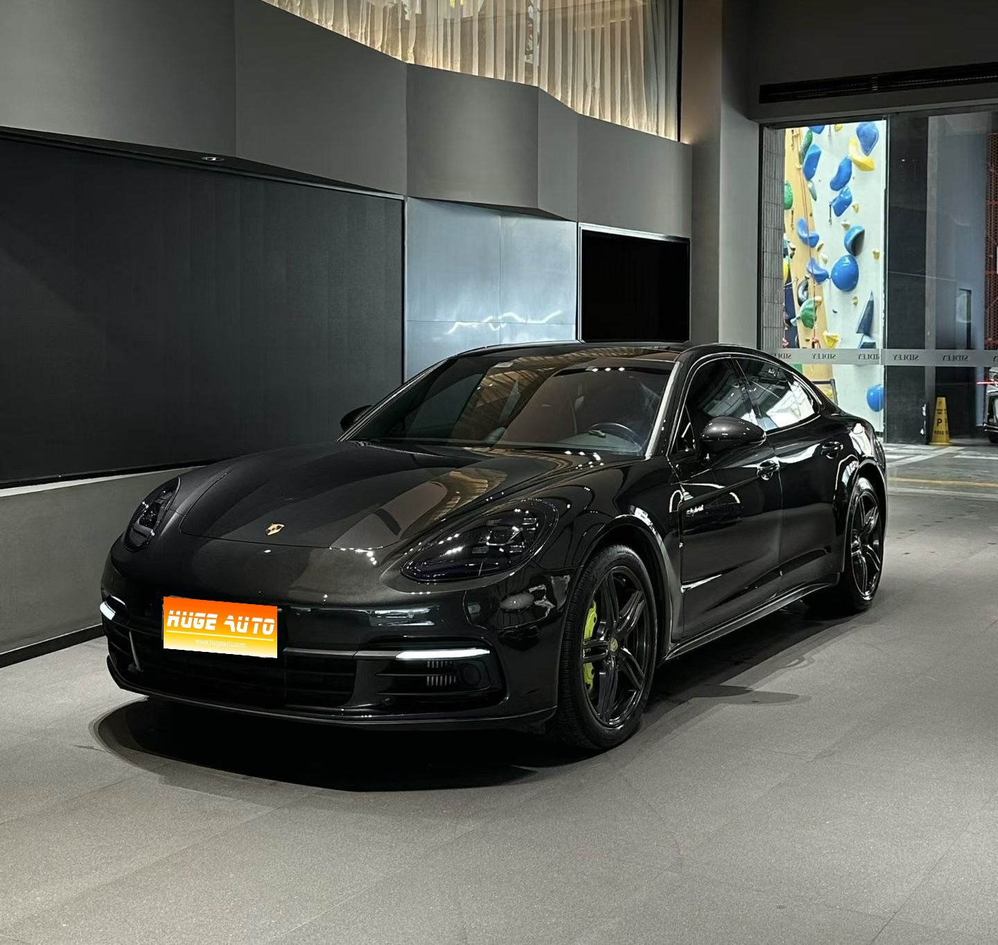 MY2018 Panamera NEV Panamera 4 E-Hybrid 2.9T