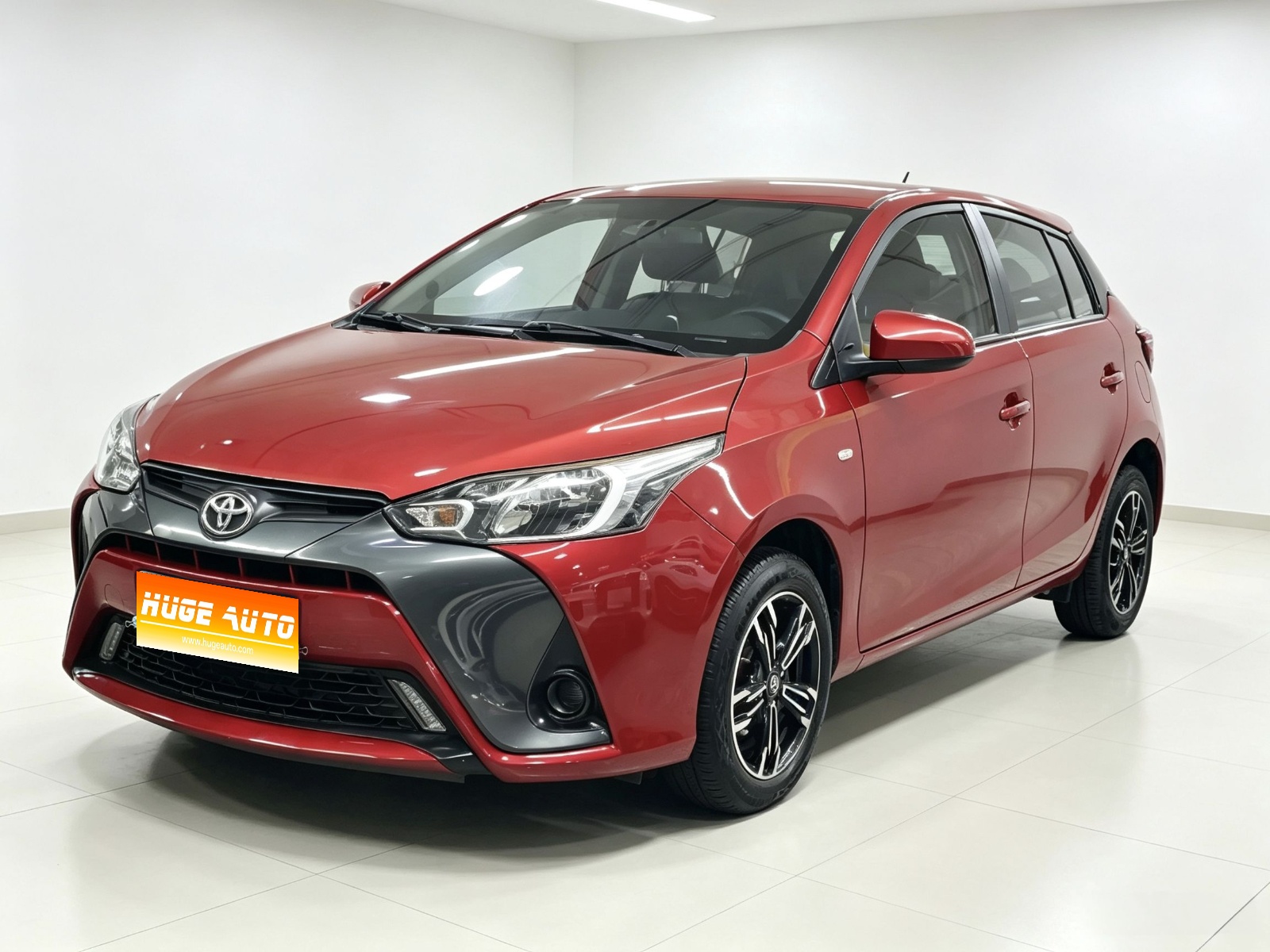 MY2016 YARiS L Zhixuan Facelift 1.5E CVT Charm Version 