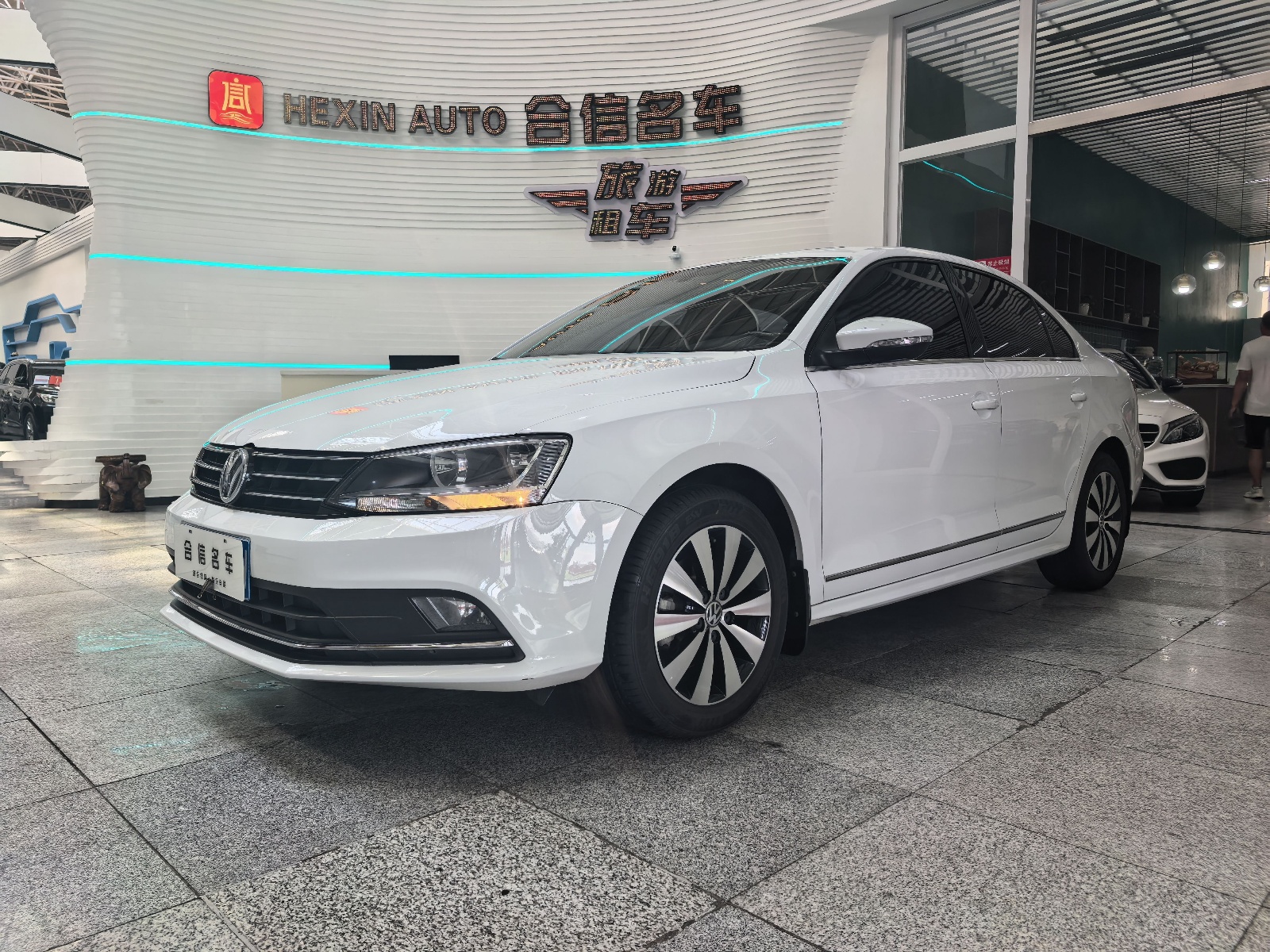 MY2018 Sagitar 1.6L AT Comfort Version 