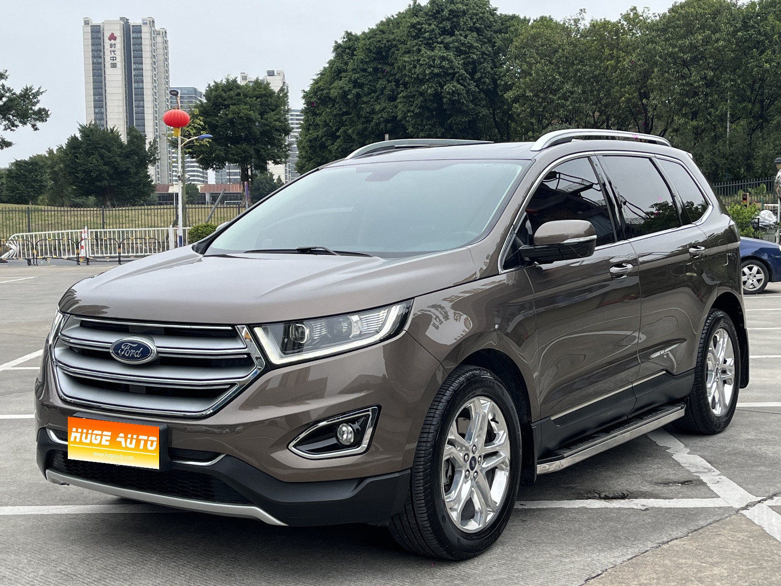 MY2016 Edge EcoBoost 245 2WD Luxury Version 7-Seat 
