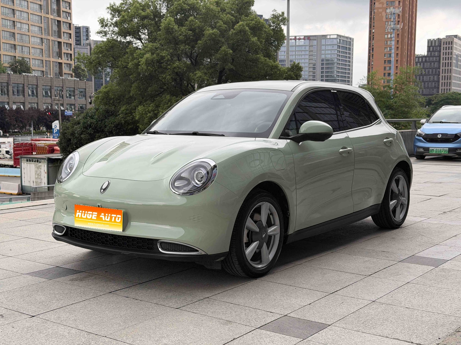 2023款 欧拉好猫 401km标准续航 尊贵型 三元锂