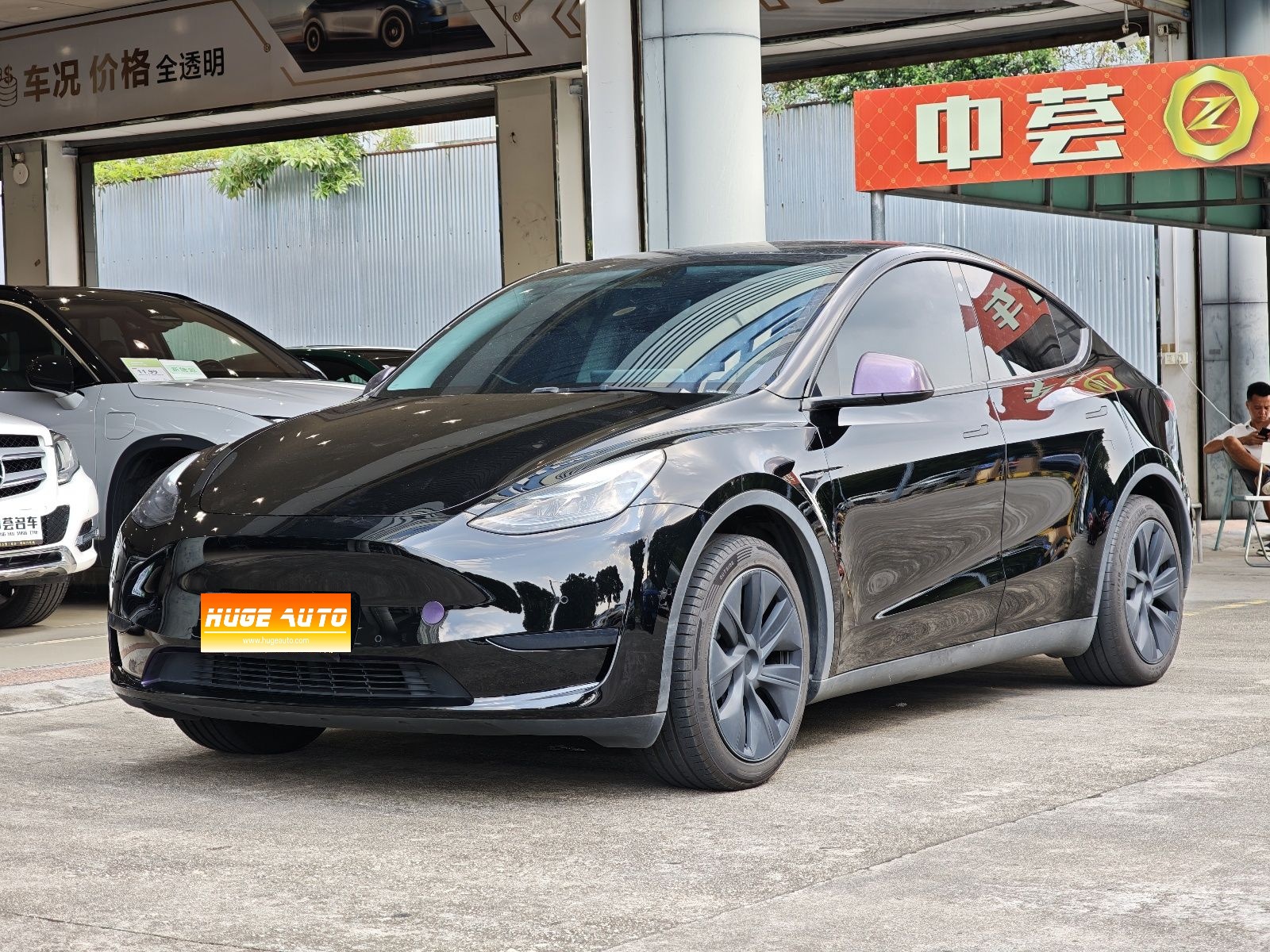 MY2023 Model Y RWD