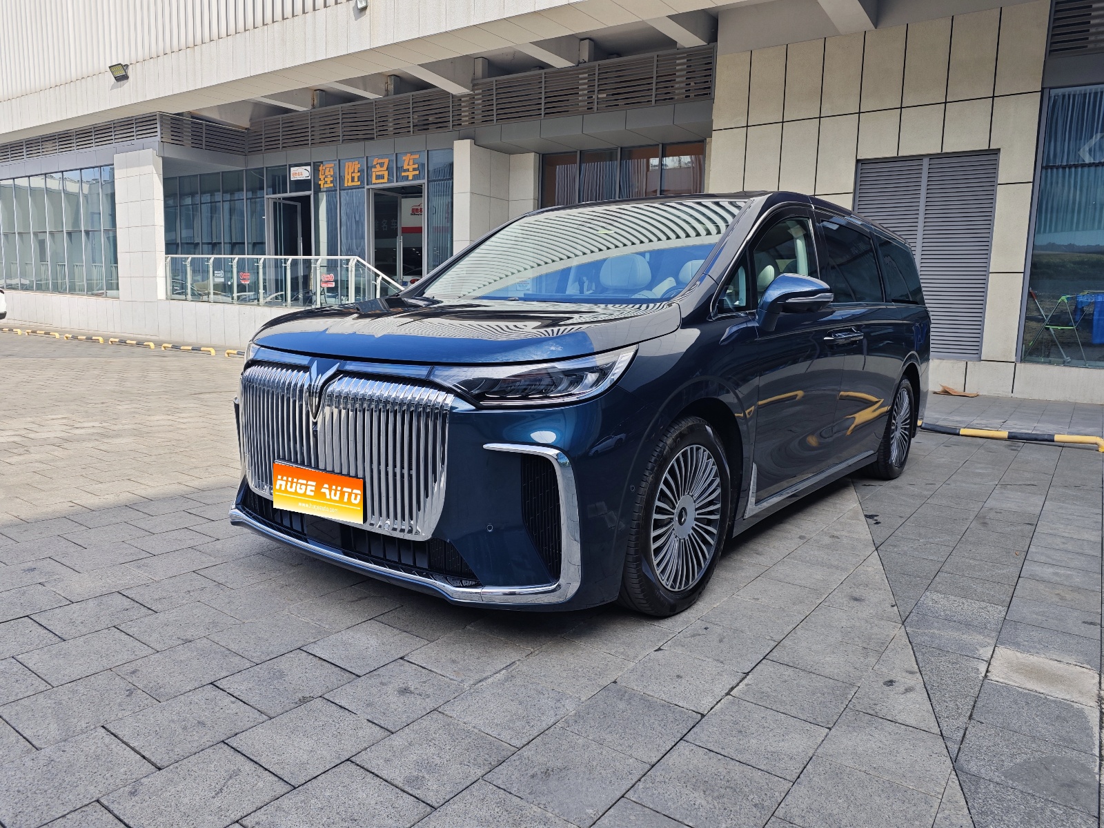 MY2025 VOYAH Dreamer PHEV 4WD Flagship Kunpeng