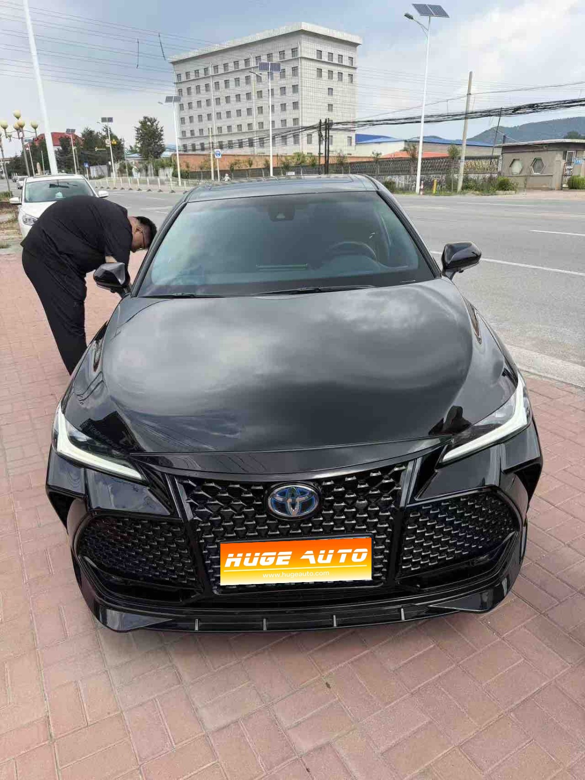 2022款 亚洲龙 双擎 2.5L 豪华版