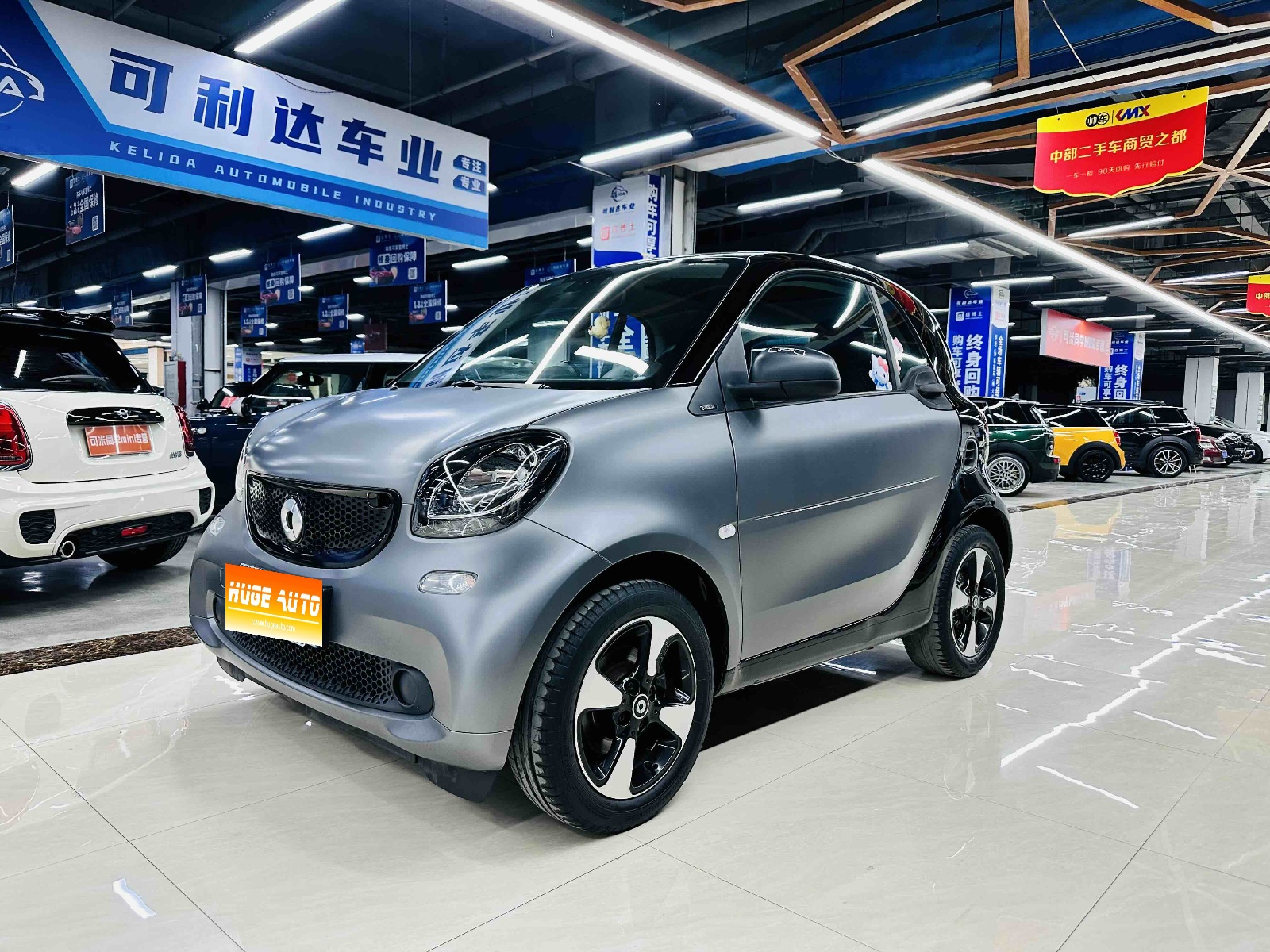 MY2018 smart fortwo 1.0L 52KW Hard top Passion Version National V