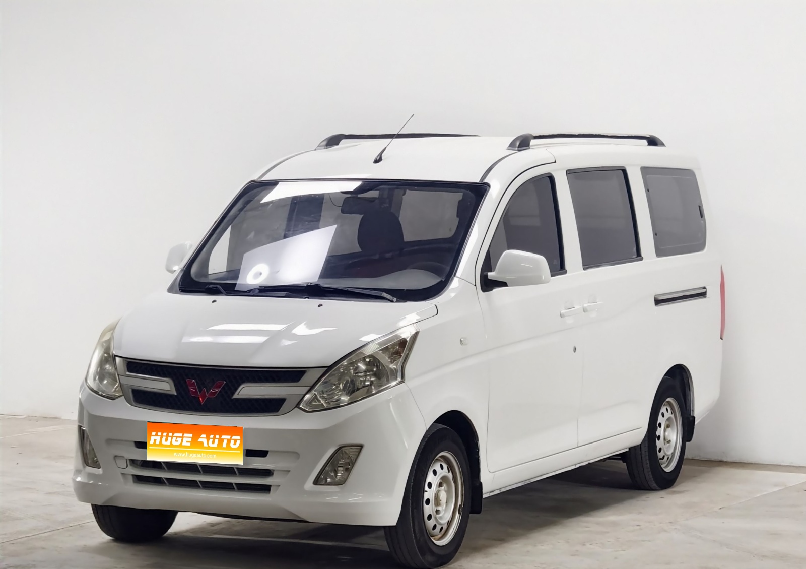 MY2015 Wuling Rongguang V 1.5L Basic Version 