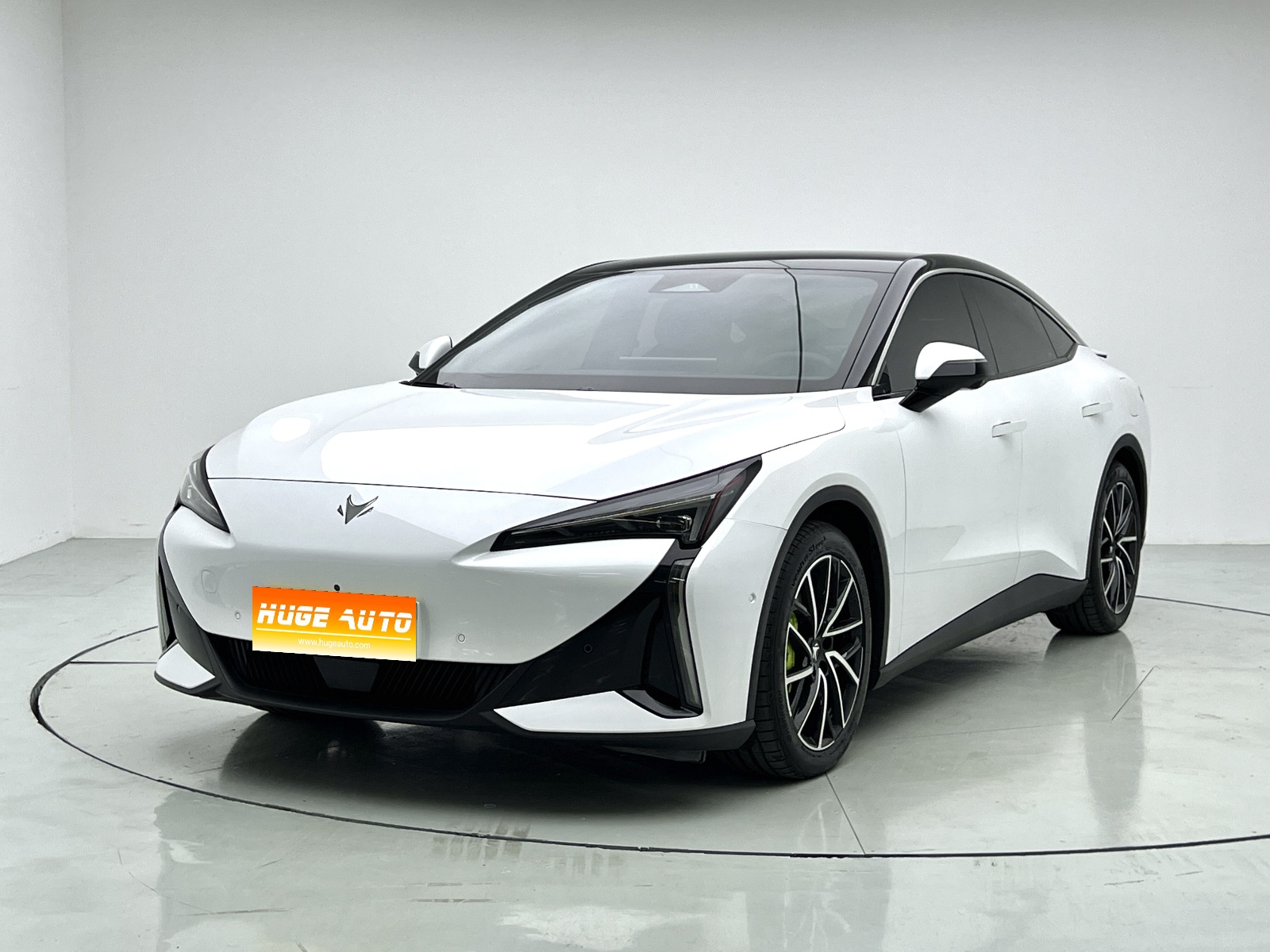 MY2024 ARCFOX αS5 560MAX 185kW