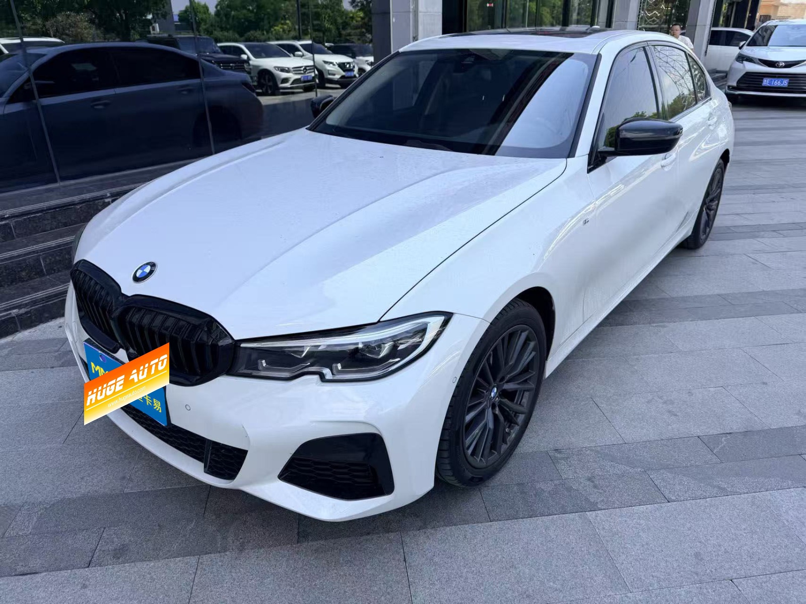 2022款 宝马3系 325Li M运动曜夜套装