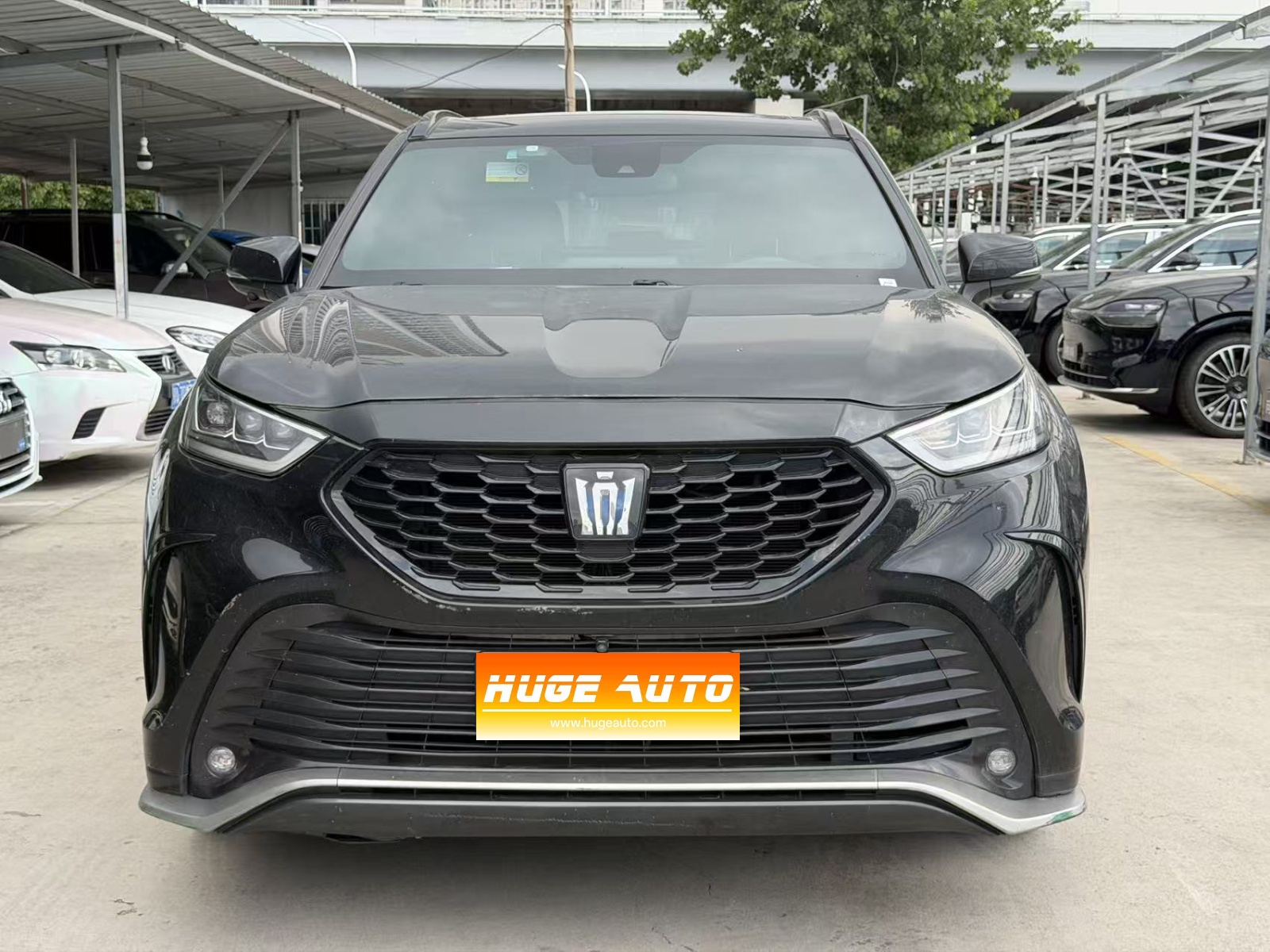 MY2021 Crown Kluger 2.5L HEV 4WD Luxury Version 