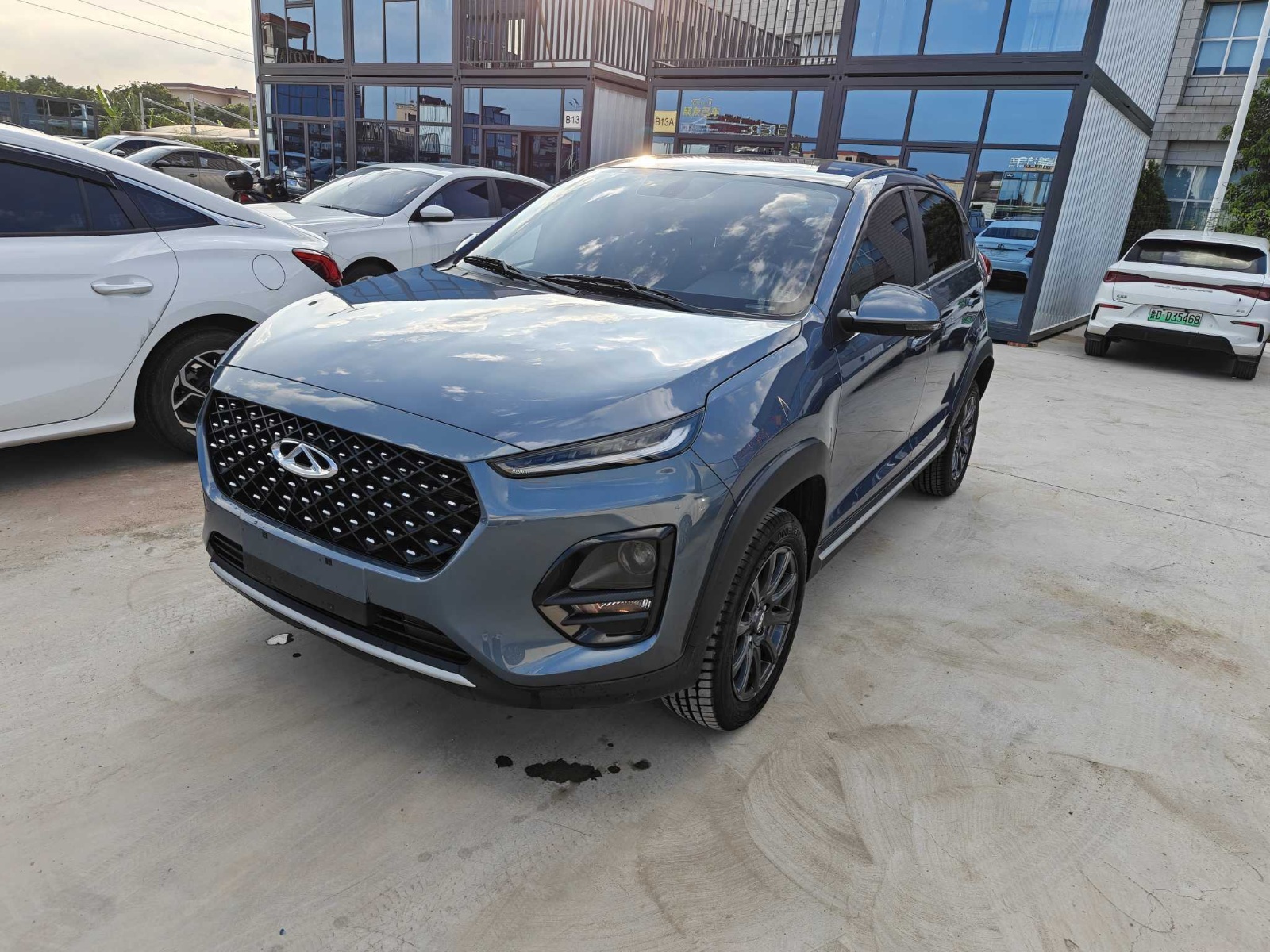MY2024 Tiggo 3x 1.5L CVT Excellence