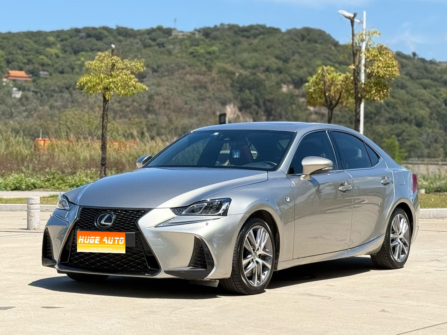 2017款 雷克萨斯IS 300 F SPORT版