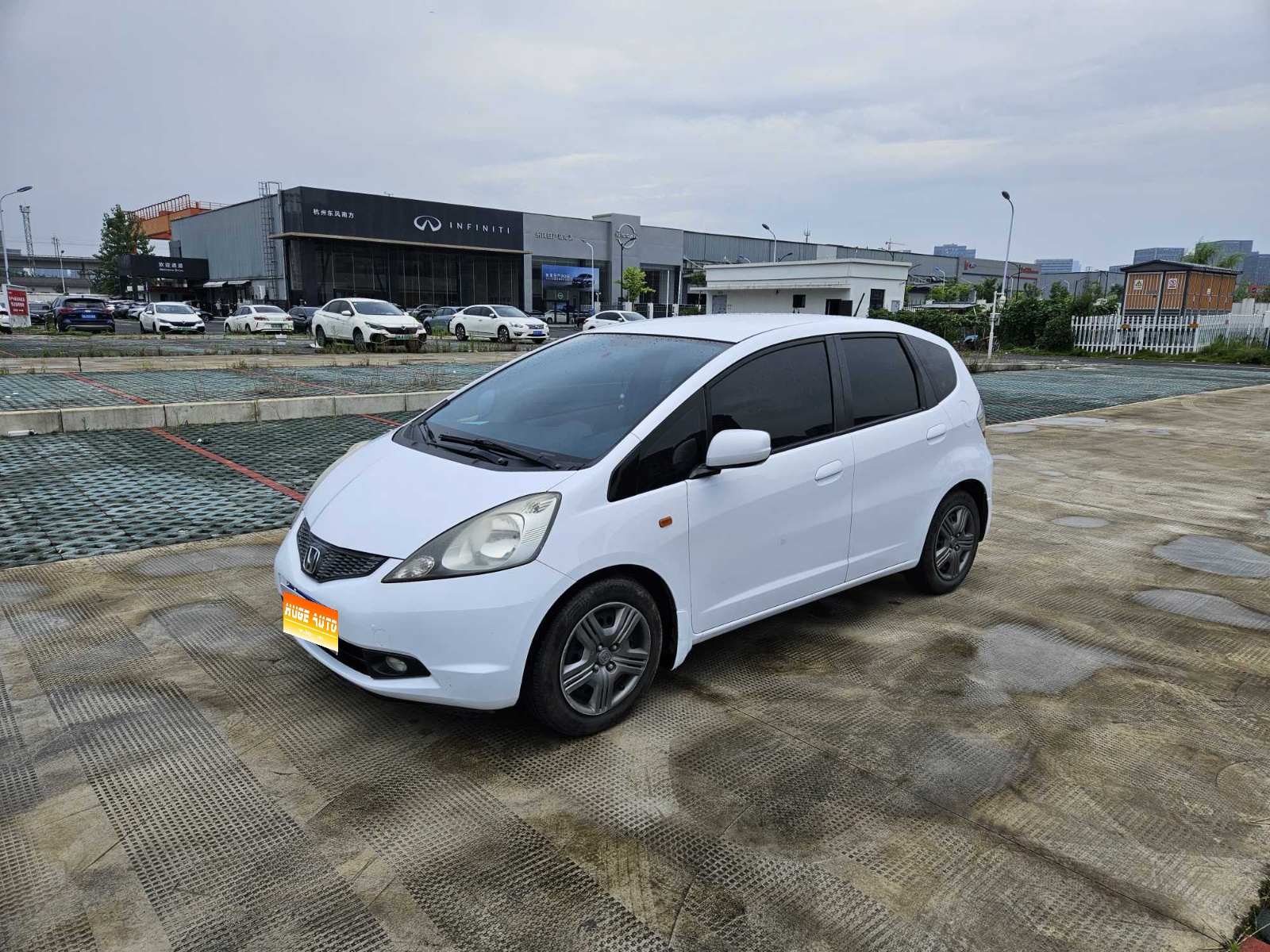 MY2008  Fit  1.3L  AT  Confort