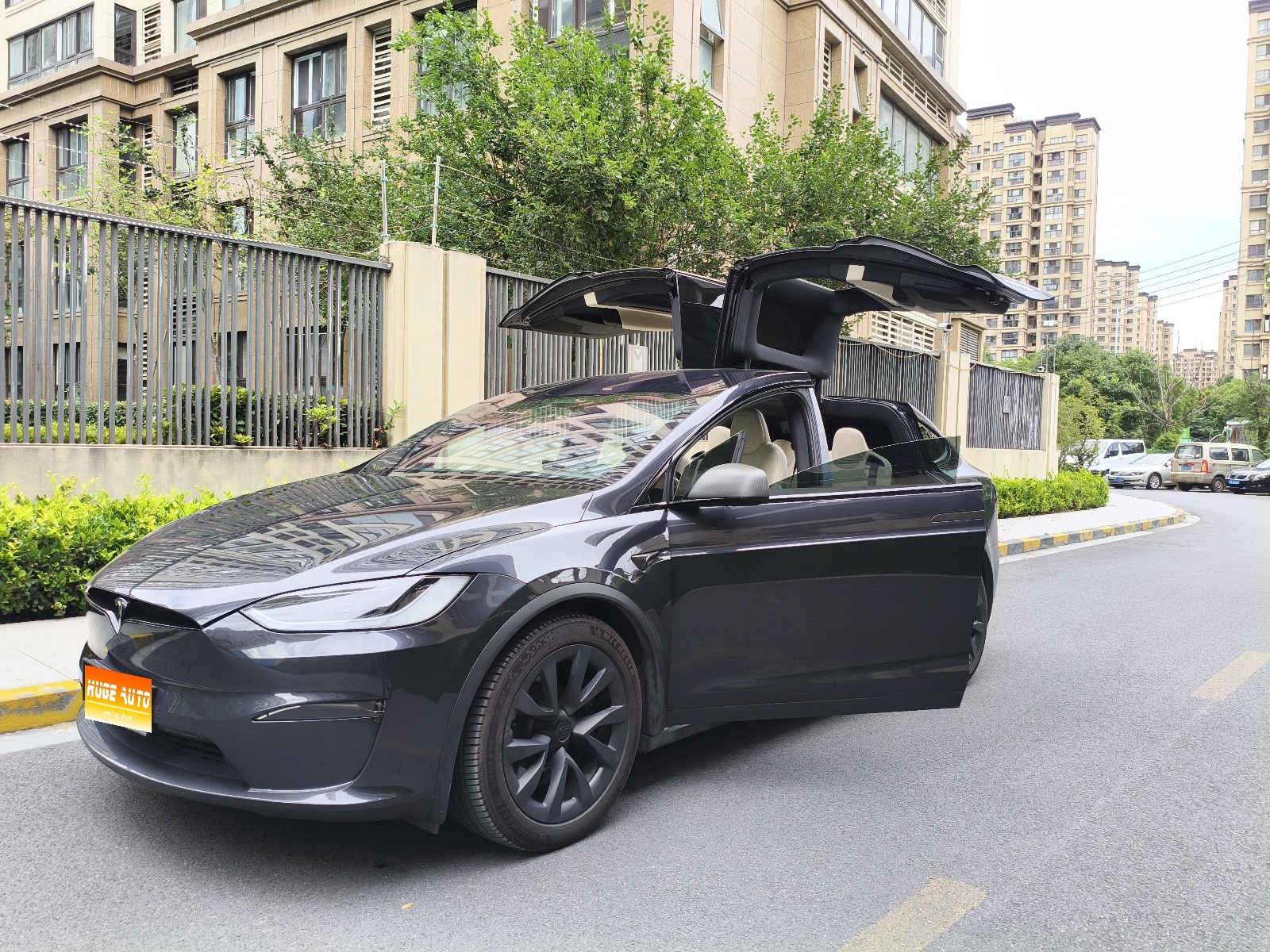 MY2023 Model X Dual-motor AWD