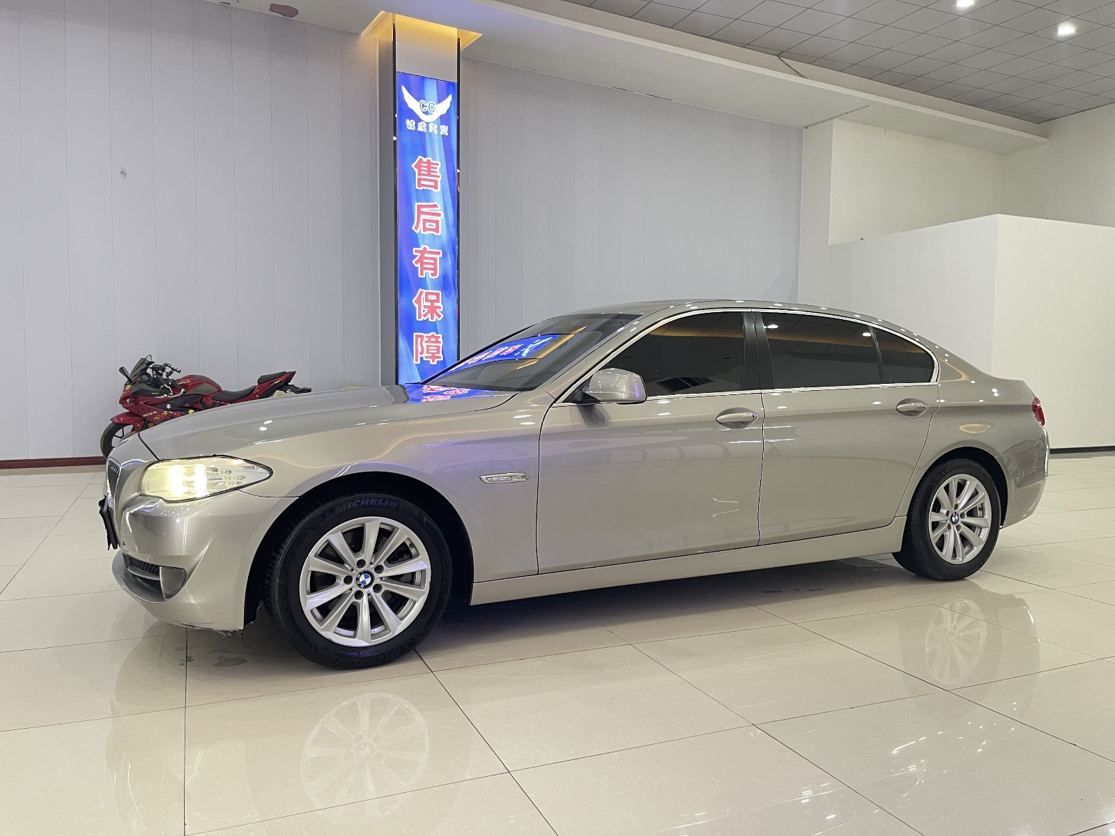 MY2012 BMW 5 Series 520Li Elegant 