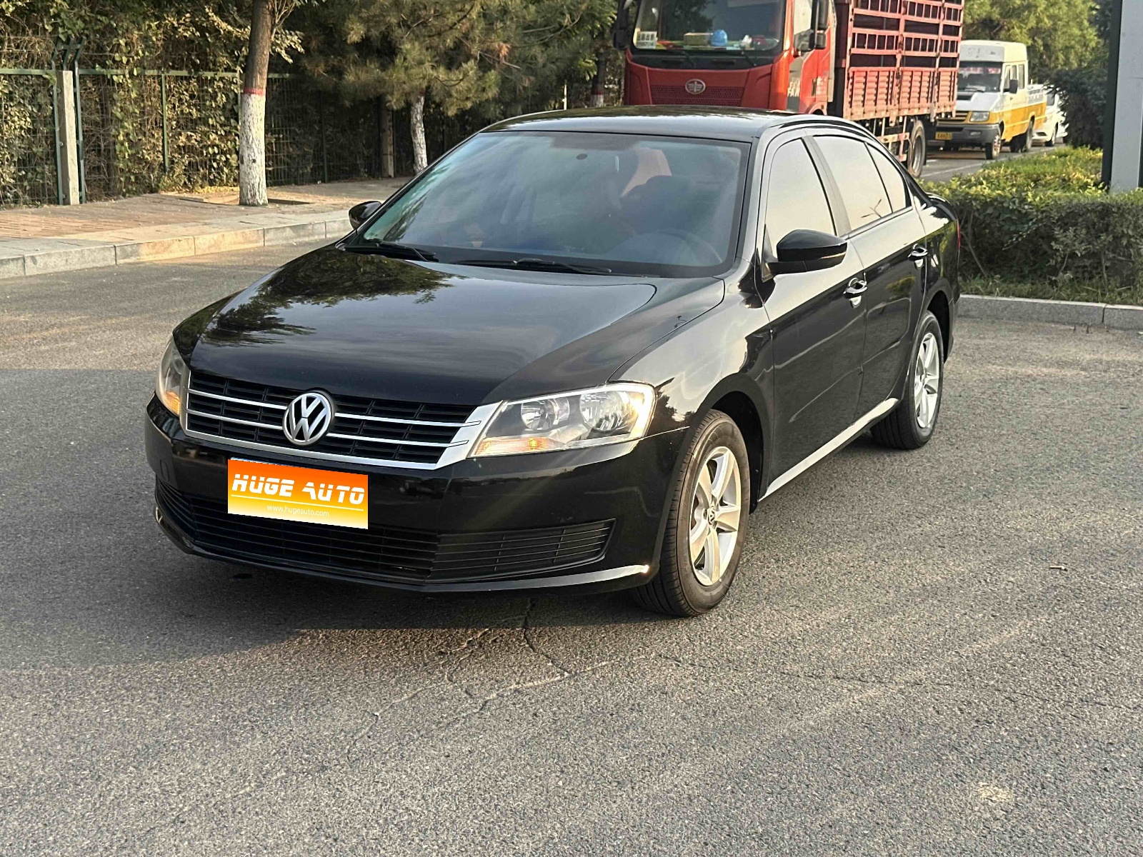 MY2013 Lavida Classic 1.6L MT Vogue 