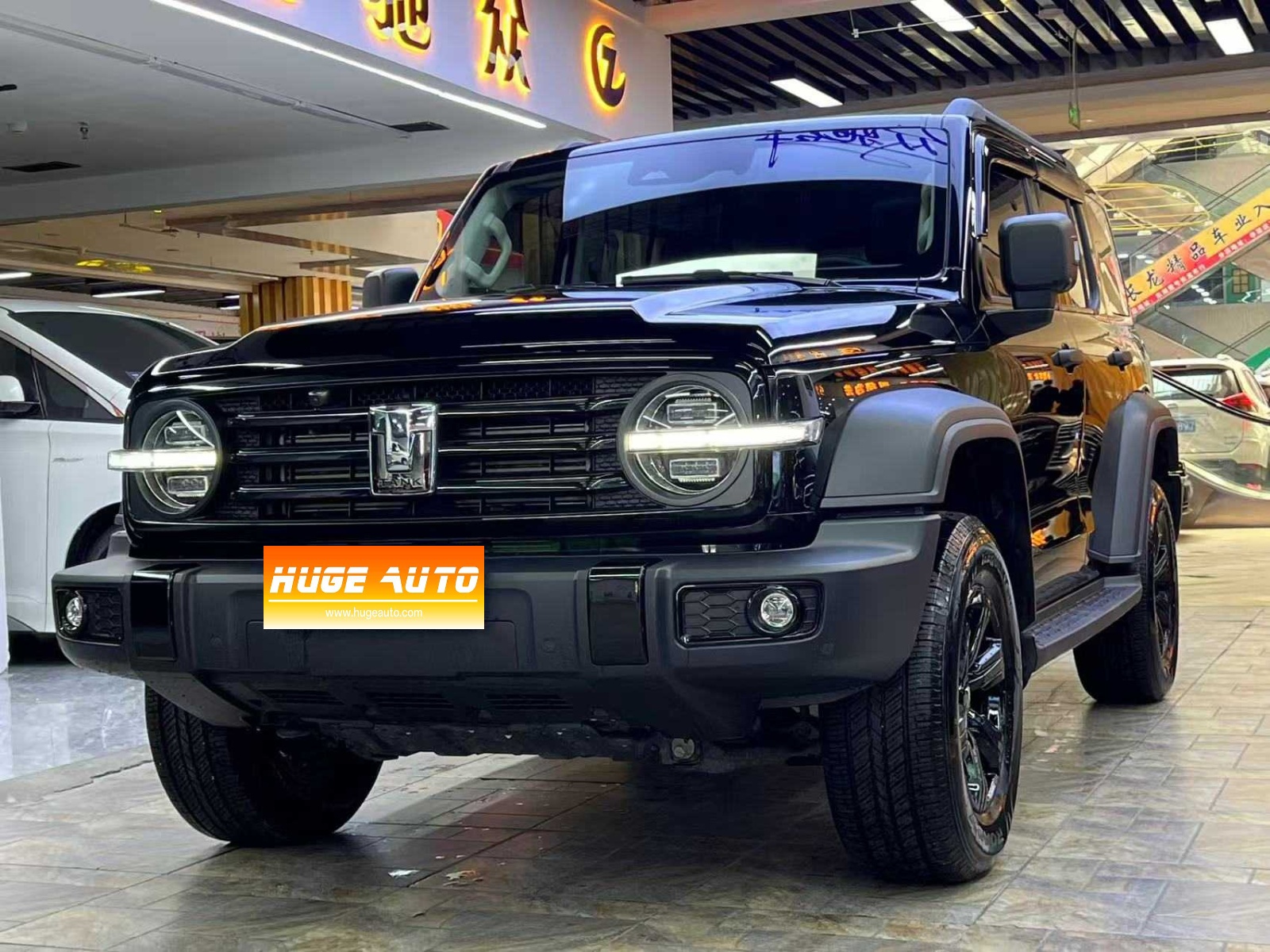 MY2021 Tank 300 Off Road 2.0T Challenger